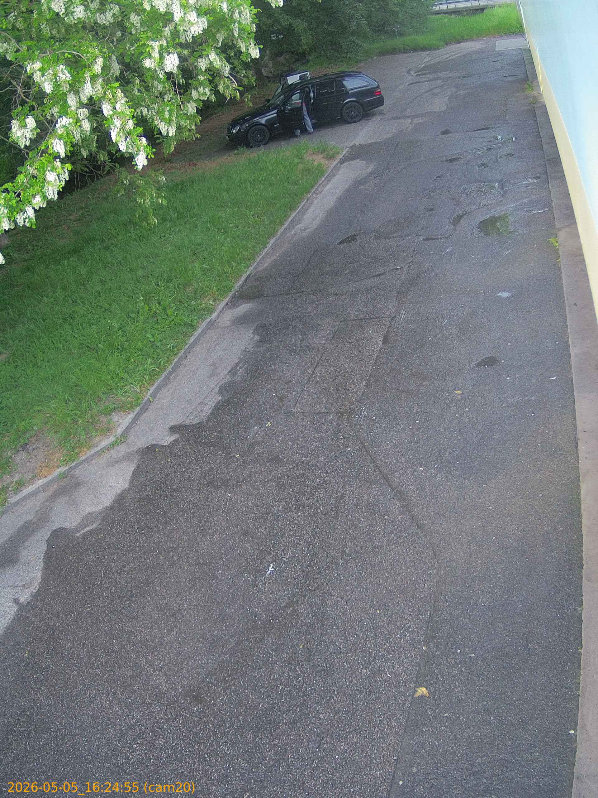 20260505162455