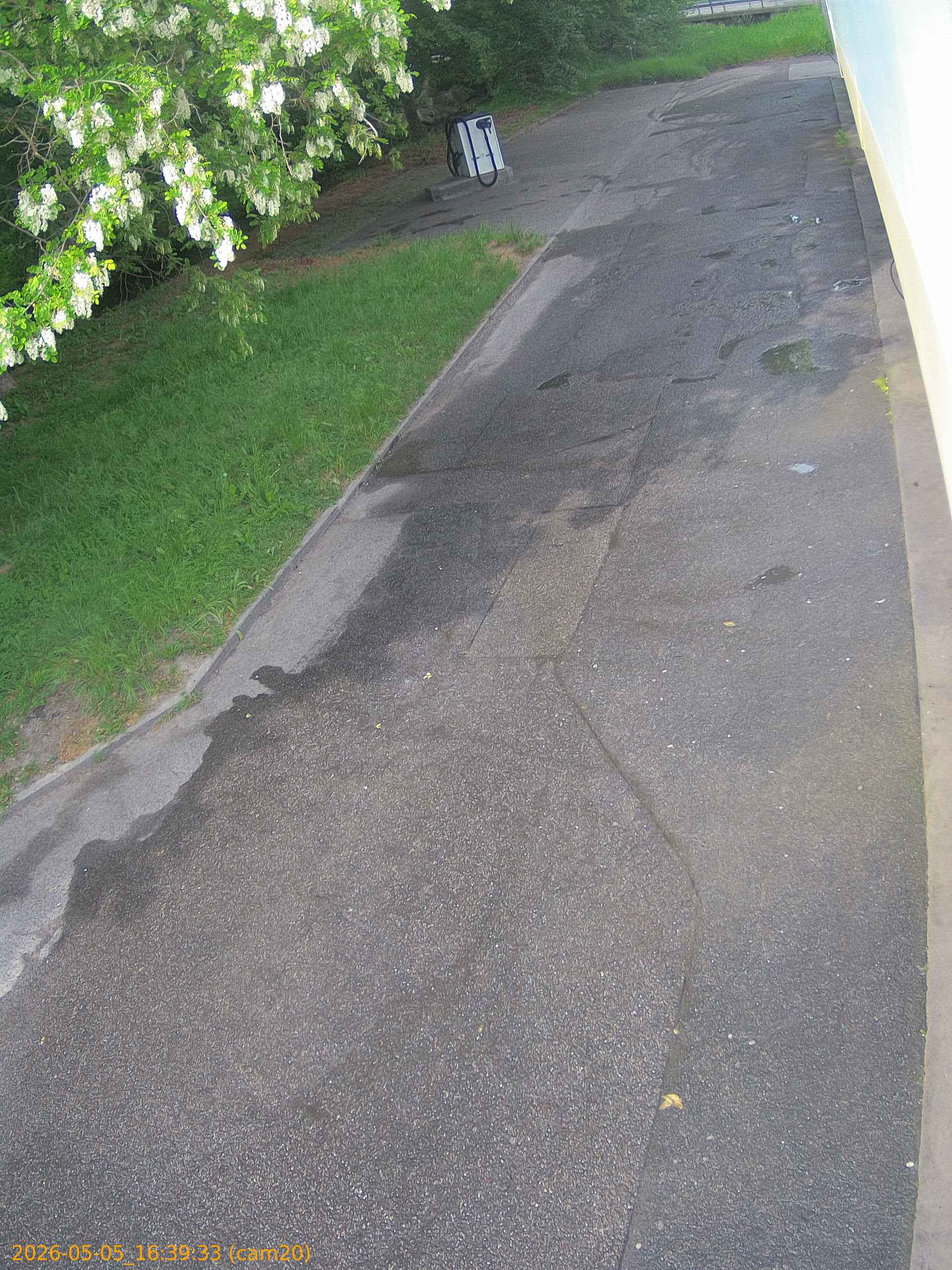 20260505163933