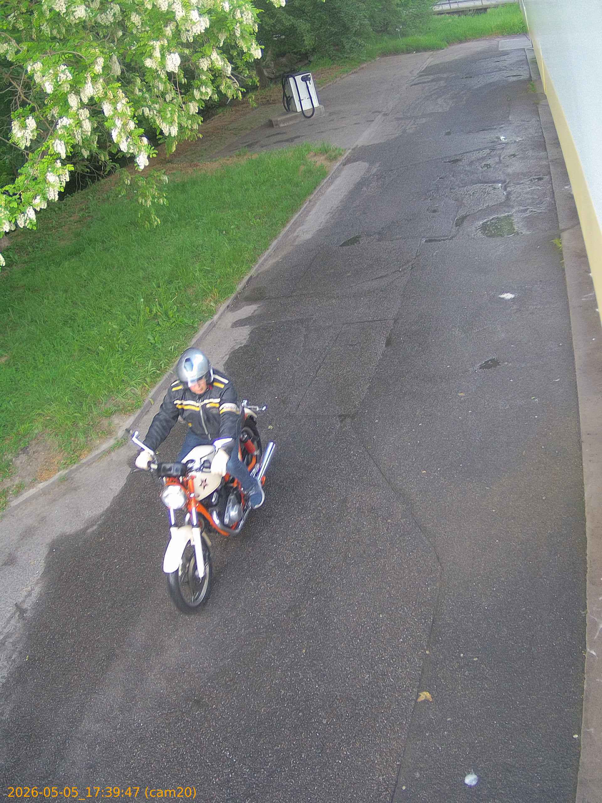 20260505173947