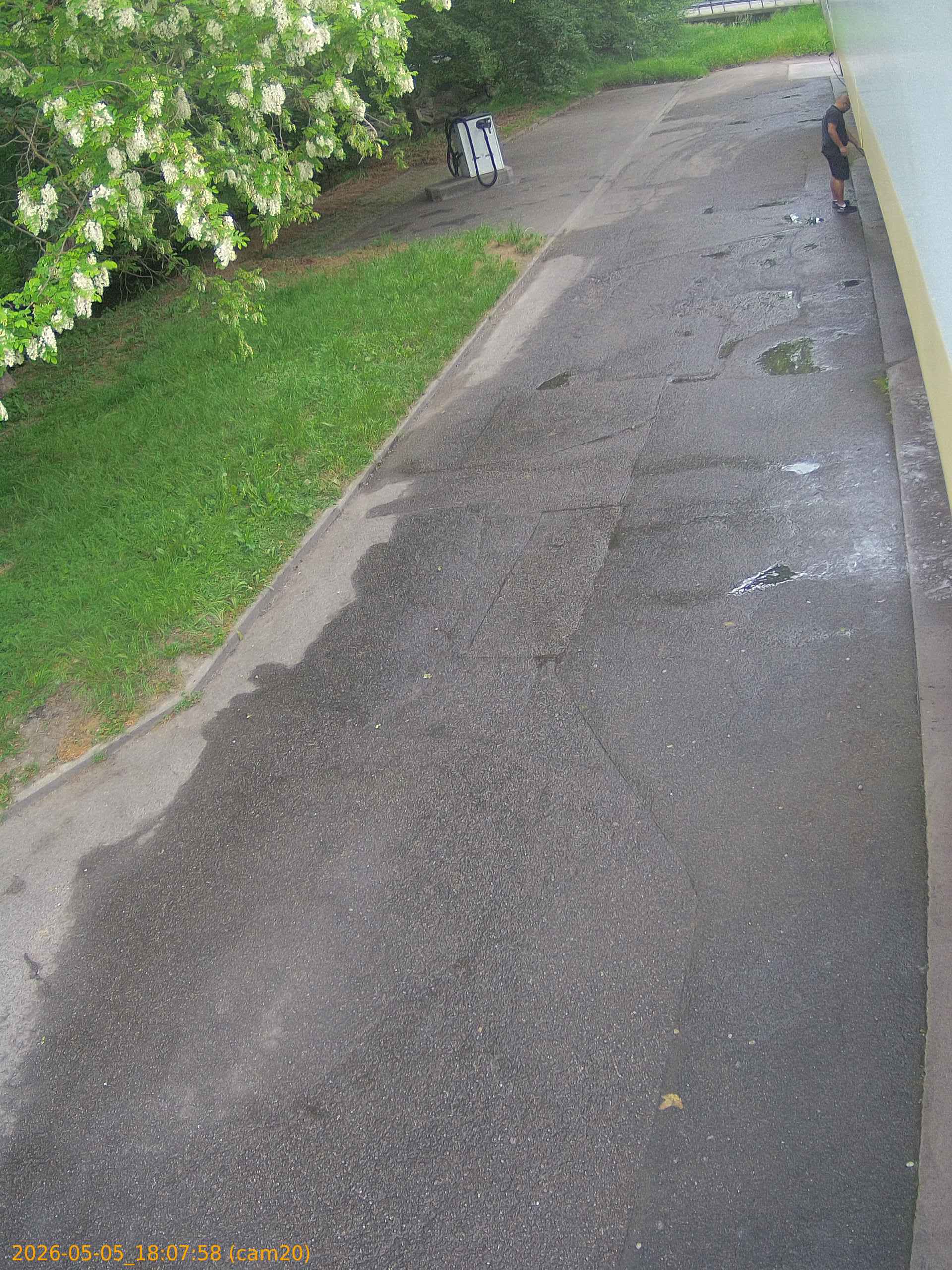 202605051807