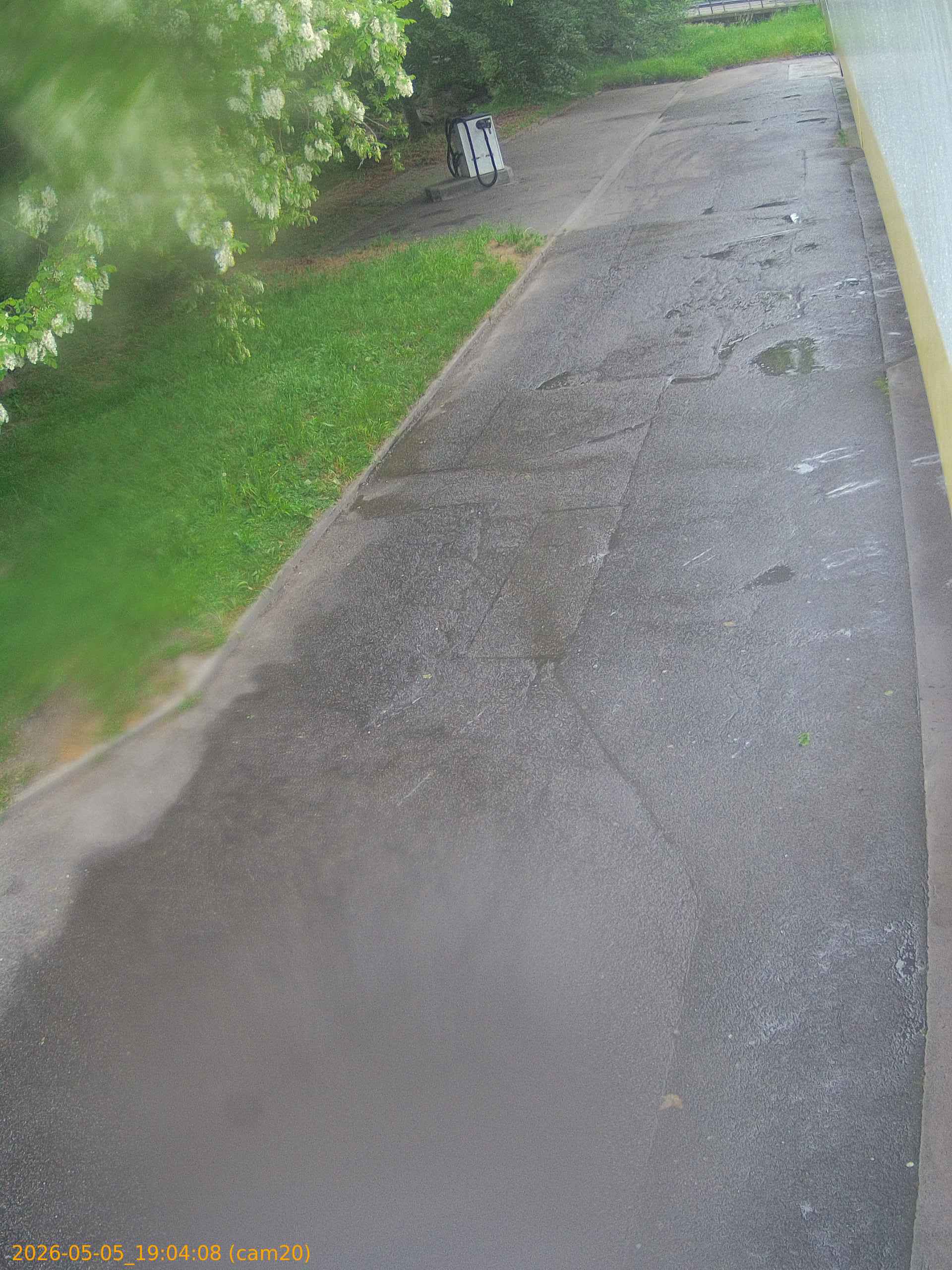 20260505190408