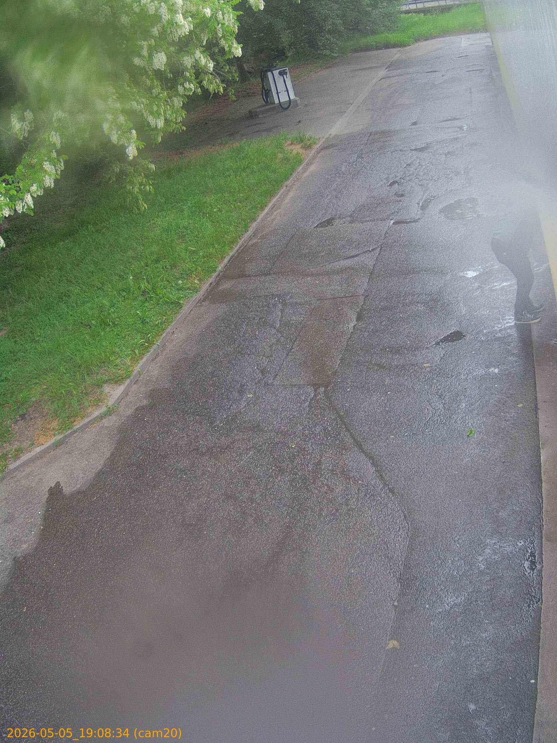 20260505190834
