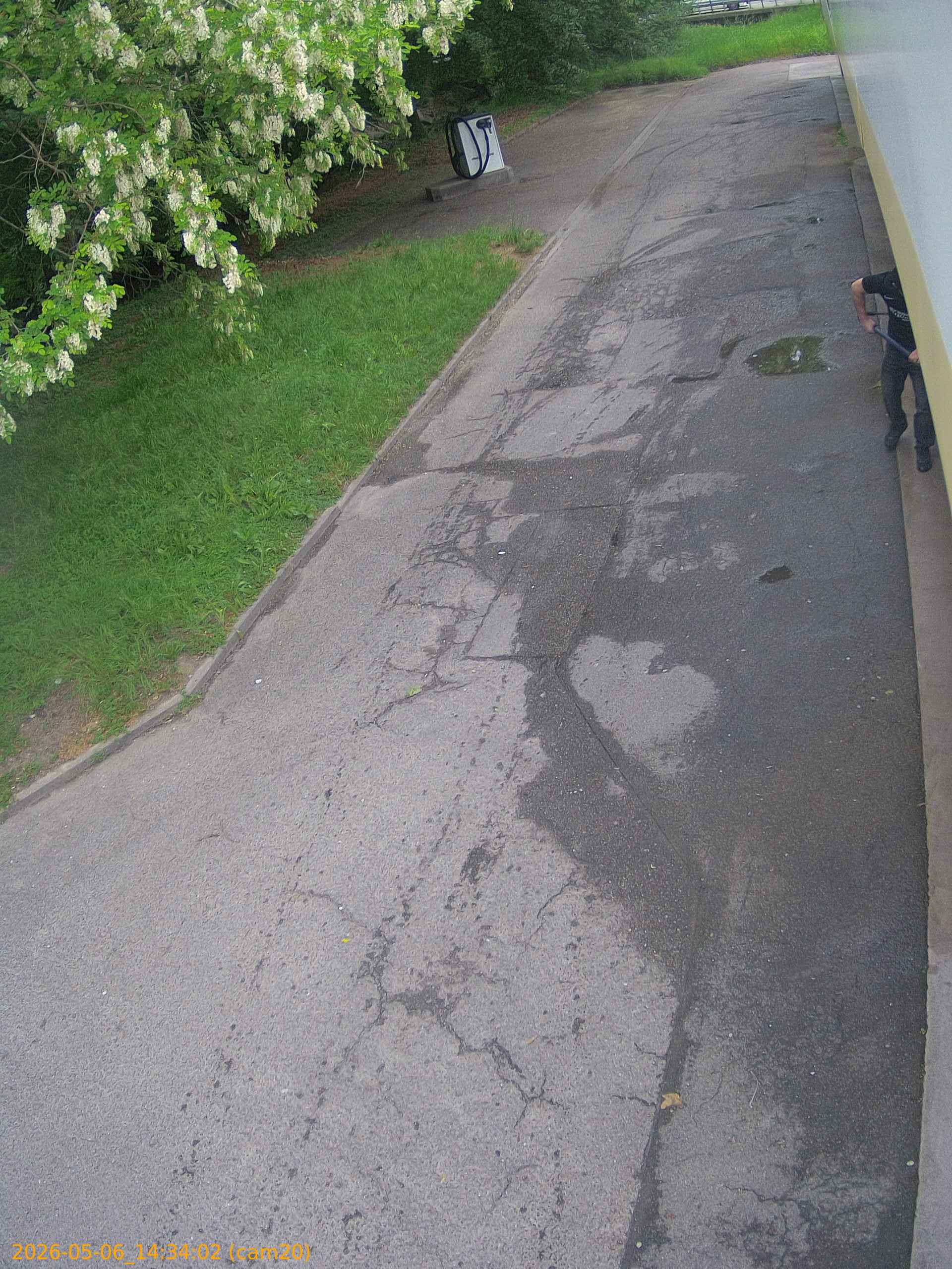 20260506143402