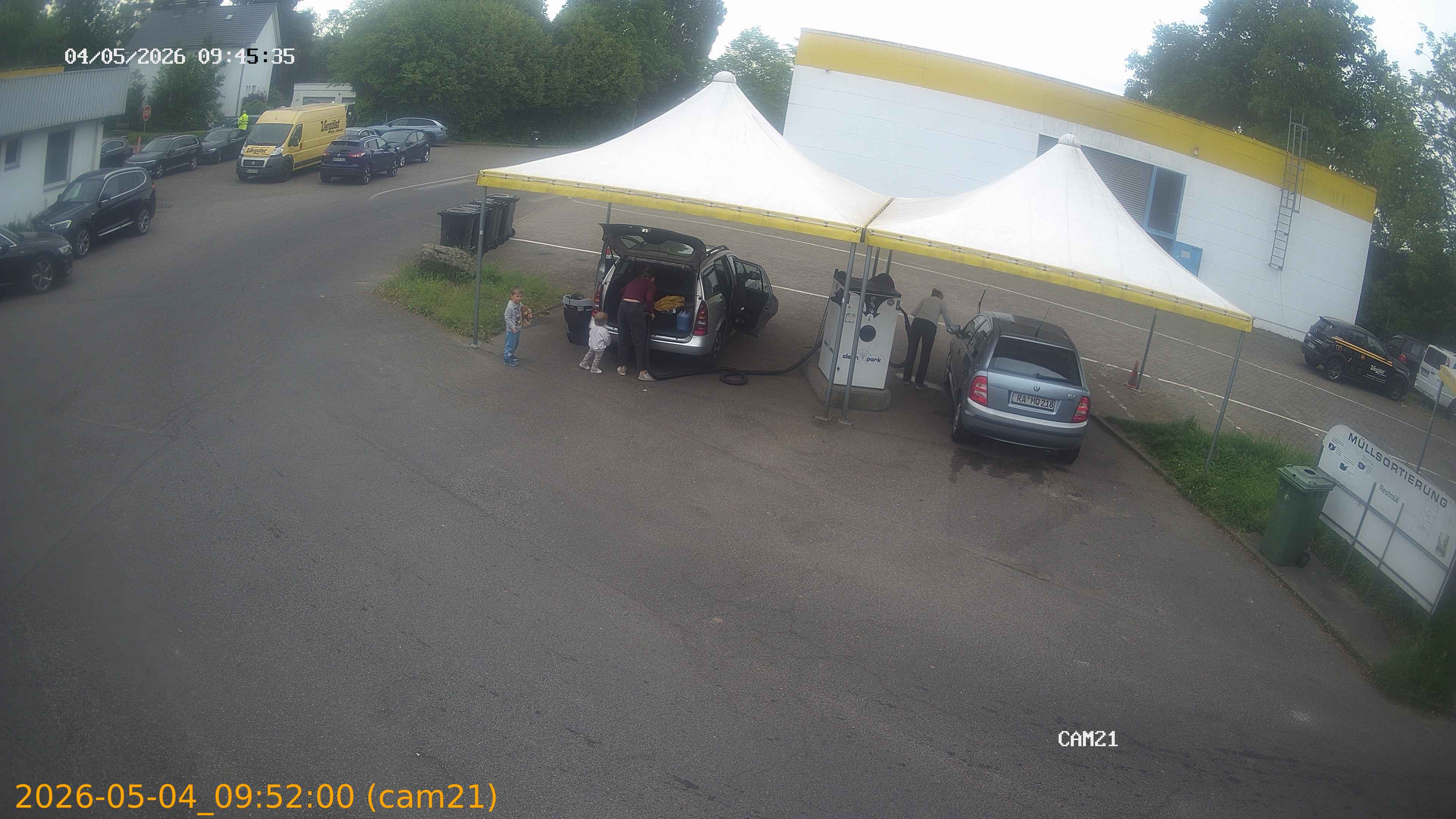 20260504095200