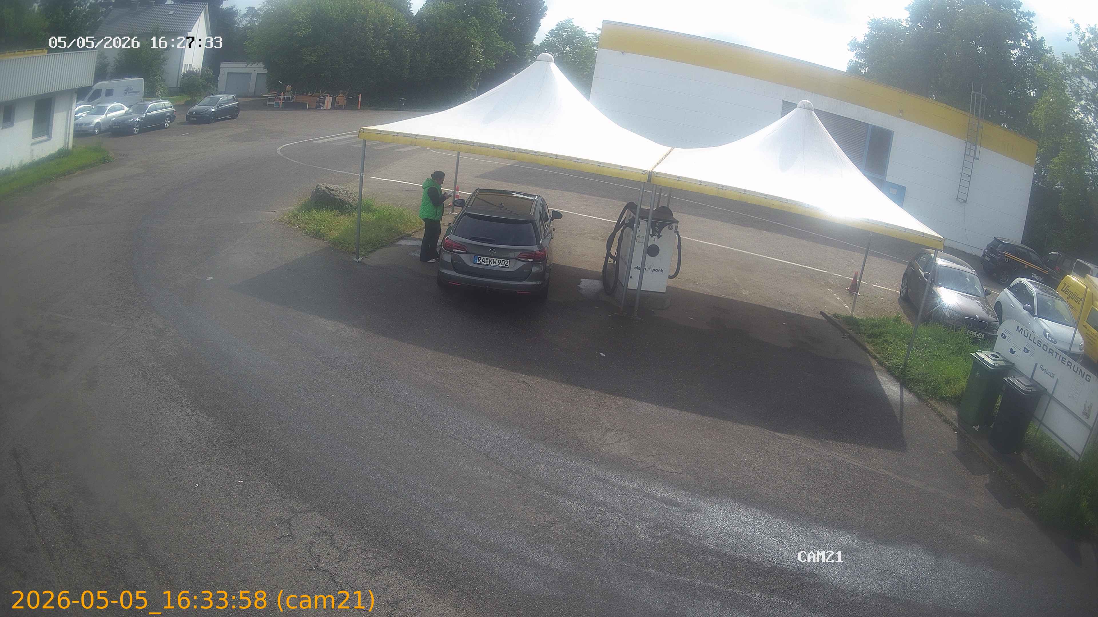20260505163358