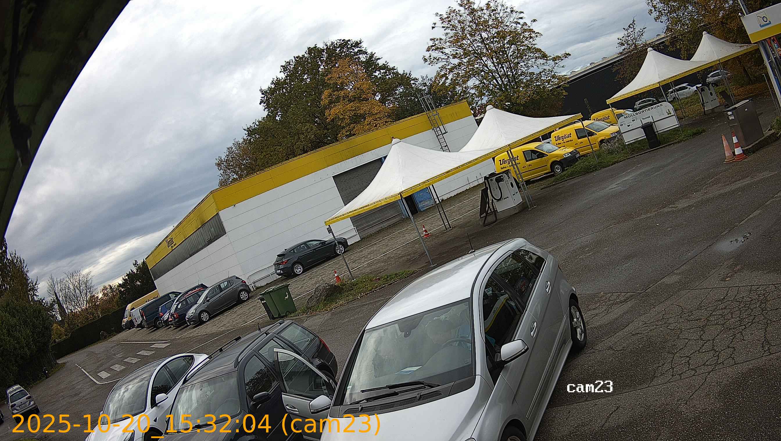 thumbnail_20251020153204