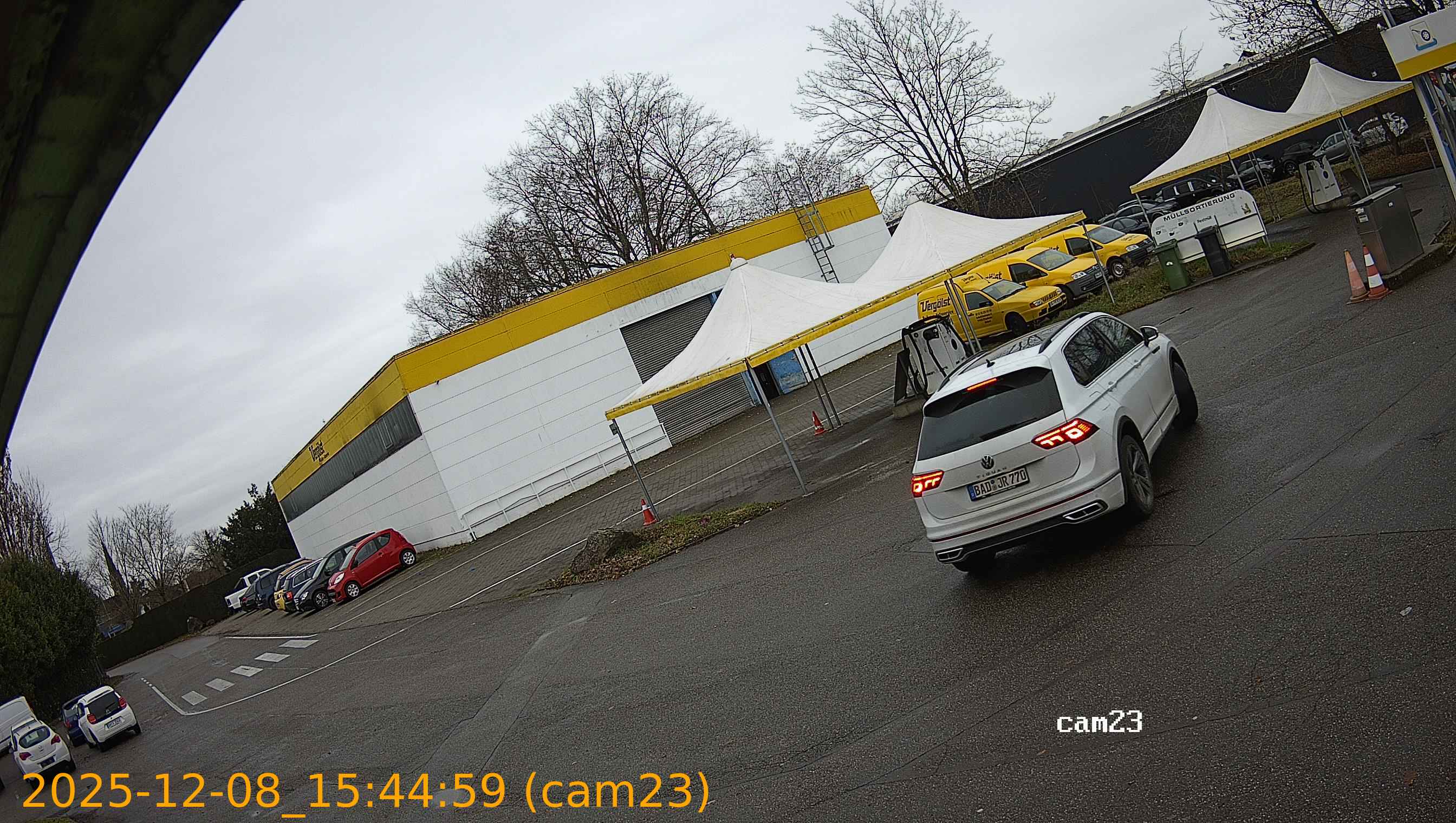 thumbnail_202512081544