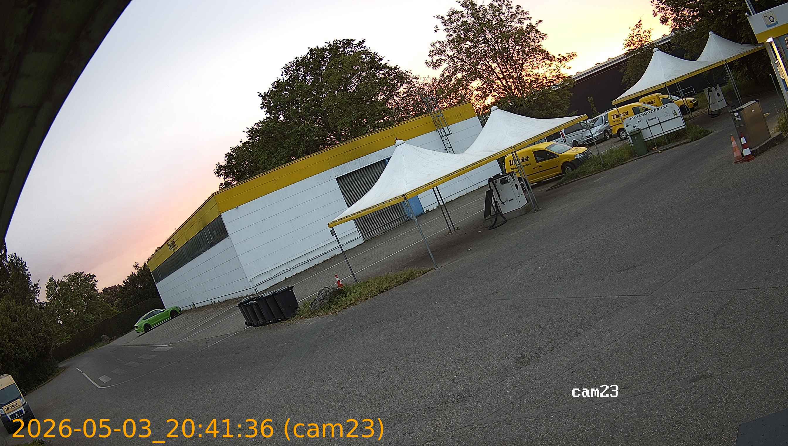 thumbnail_20260503204136