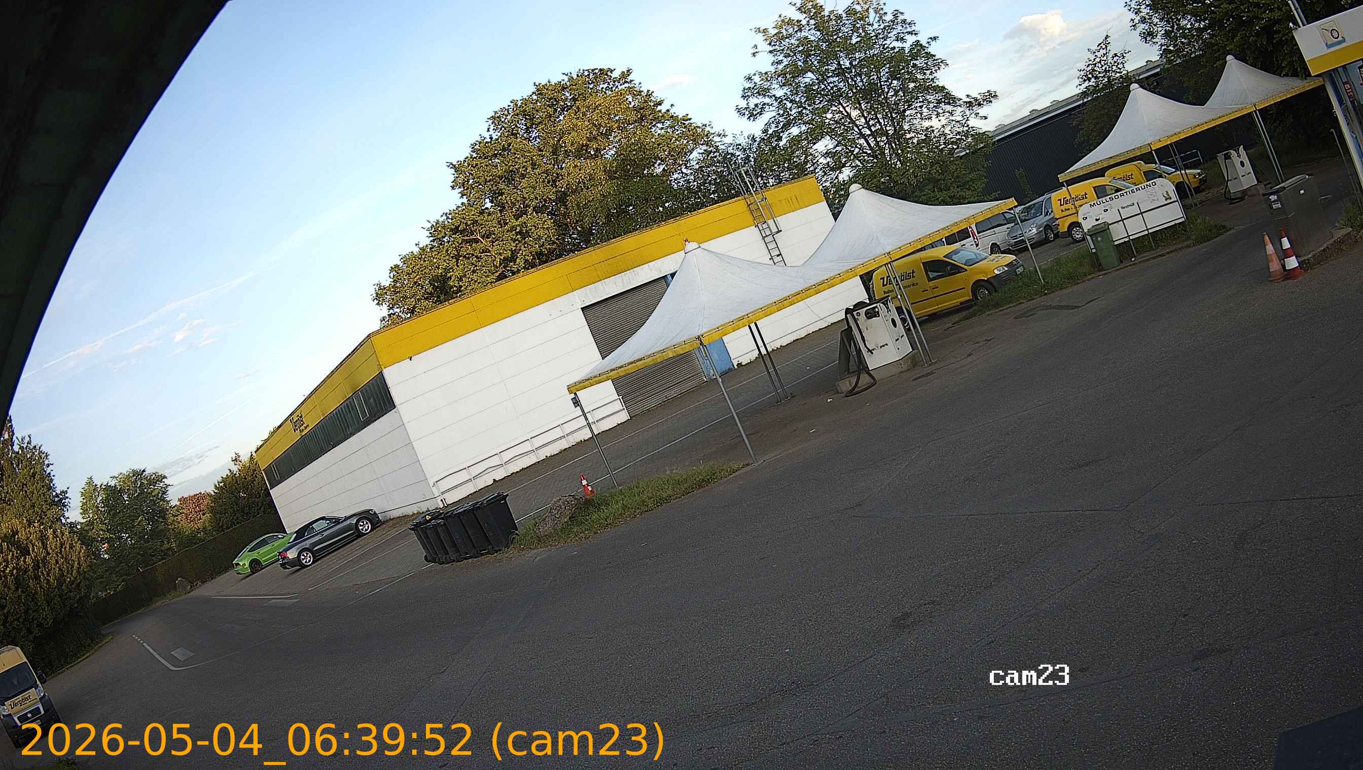 20260504063952