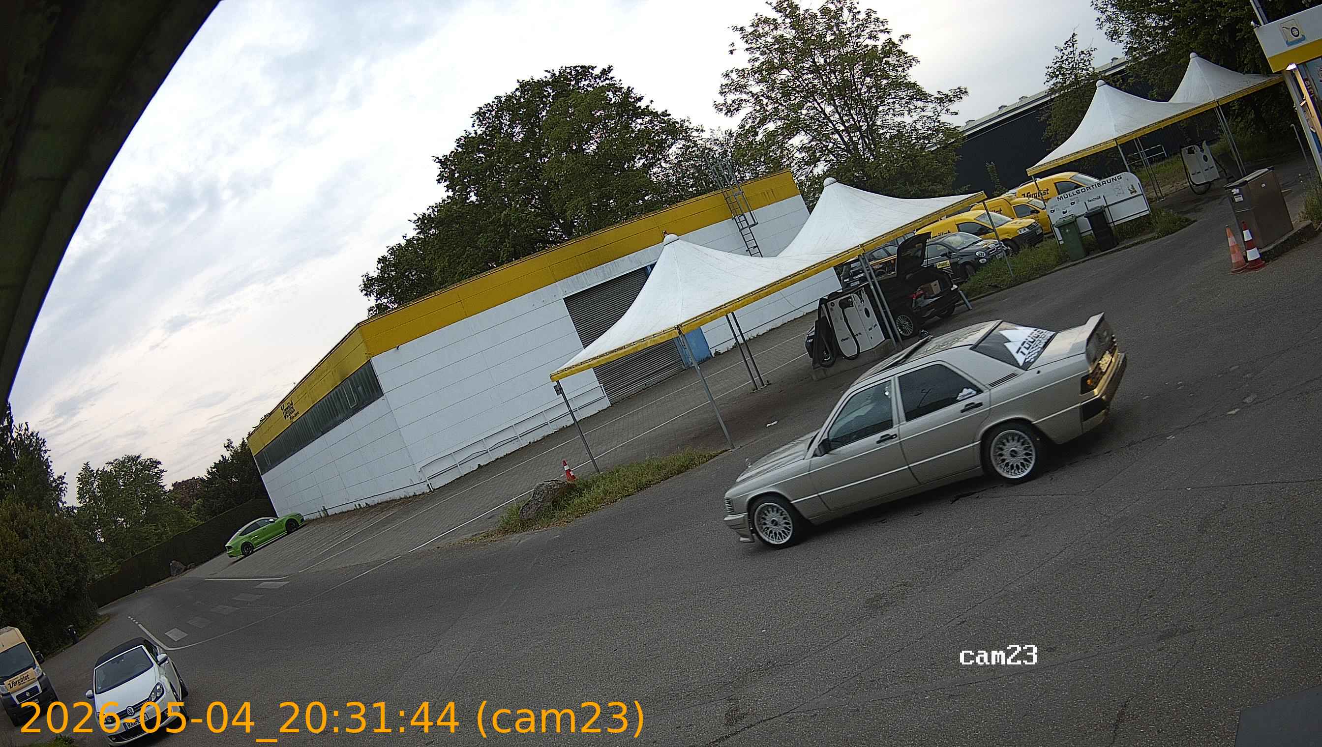 thumbnail_20260504203144