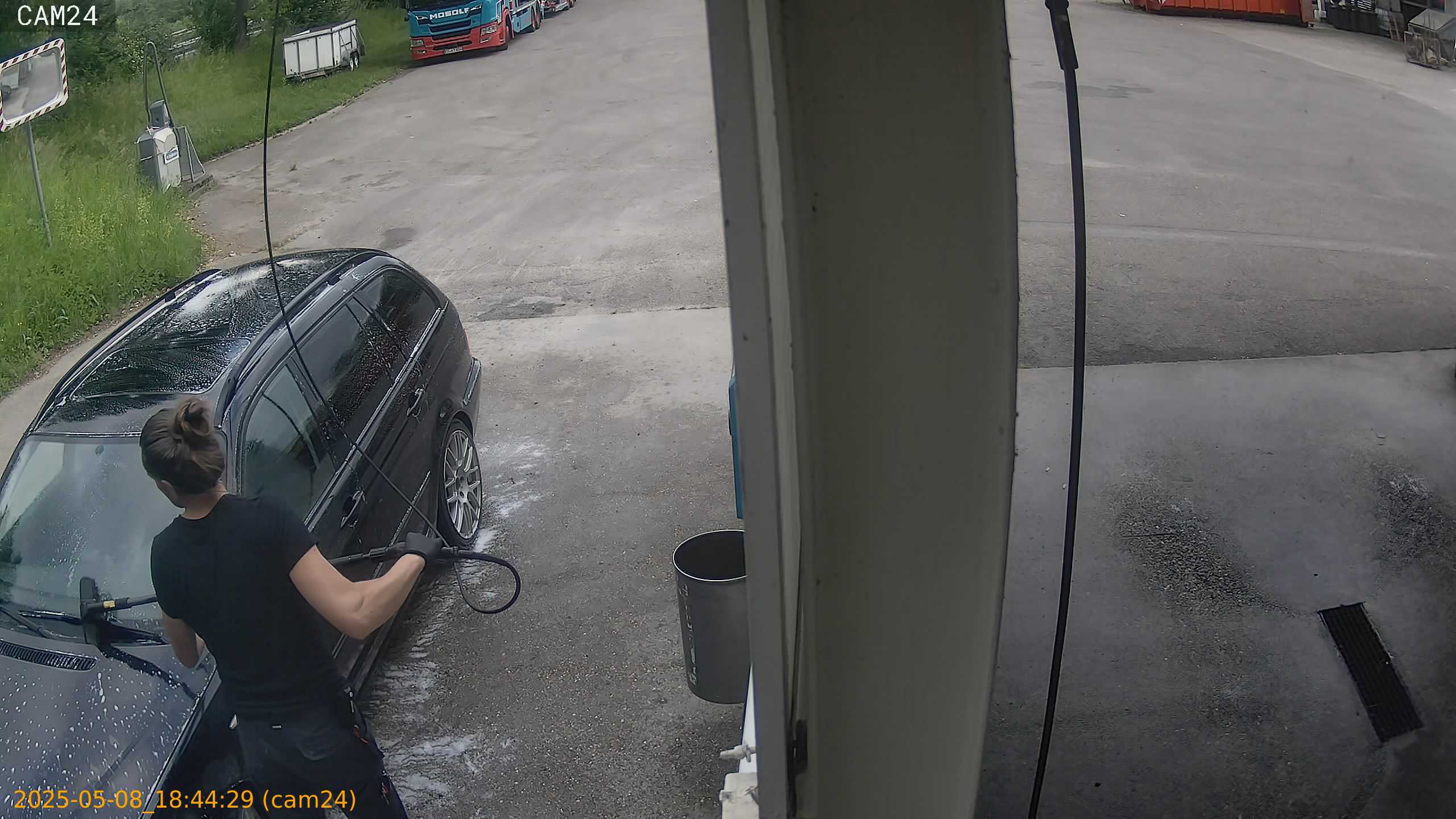 thumbnail_20250508184429