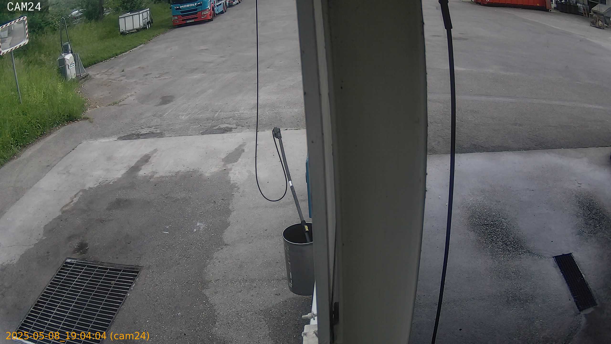 thumbnail_20250508190404