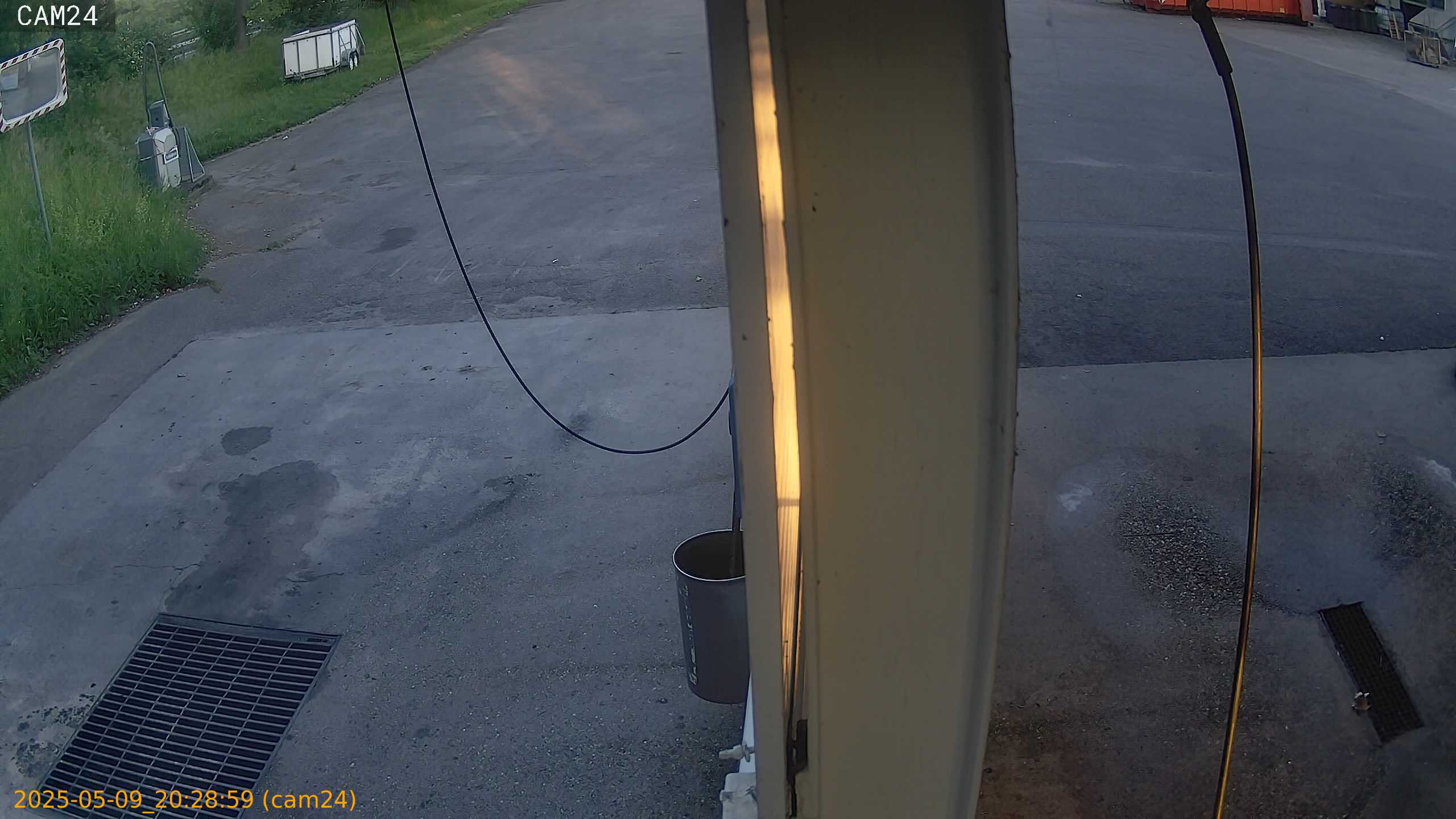202505092028