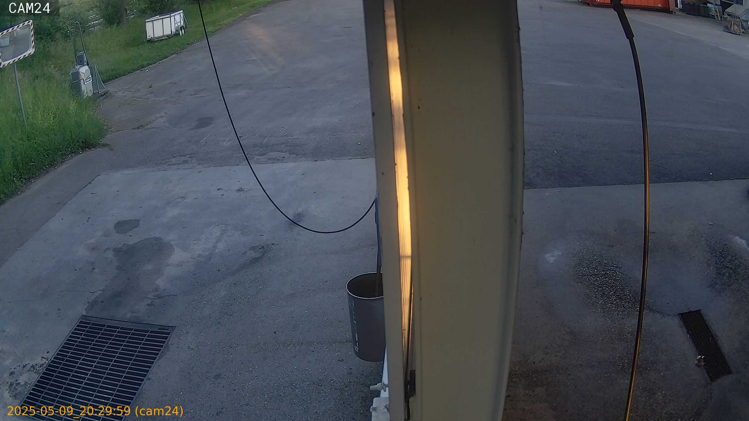 202505092029