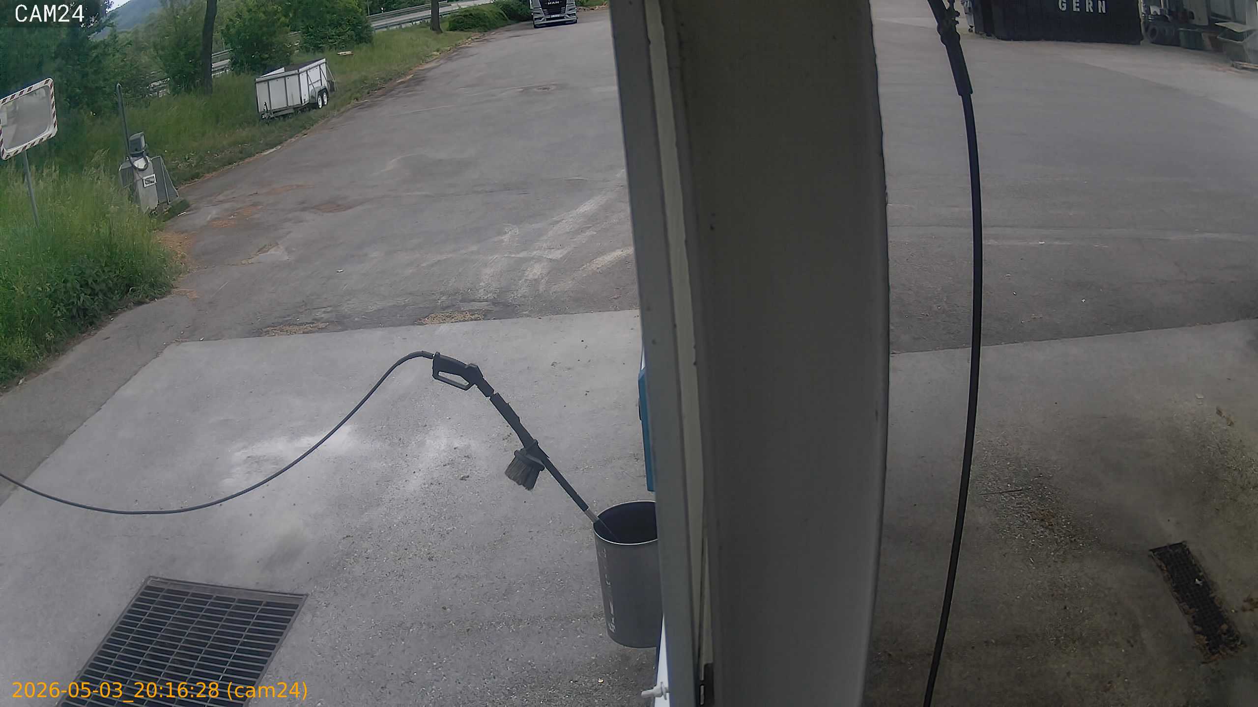 thumbnail_20260503201628