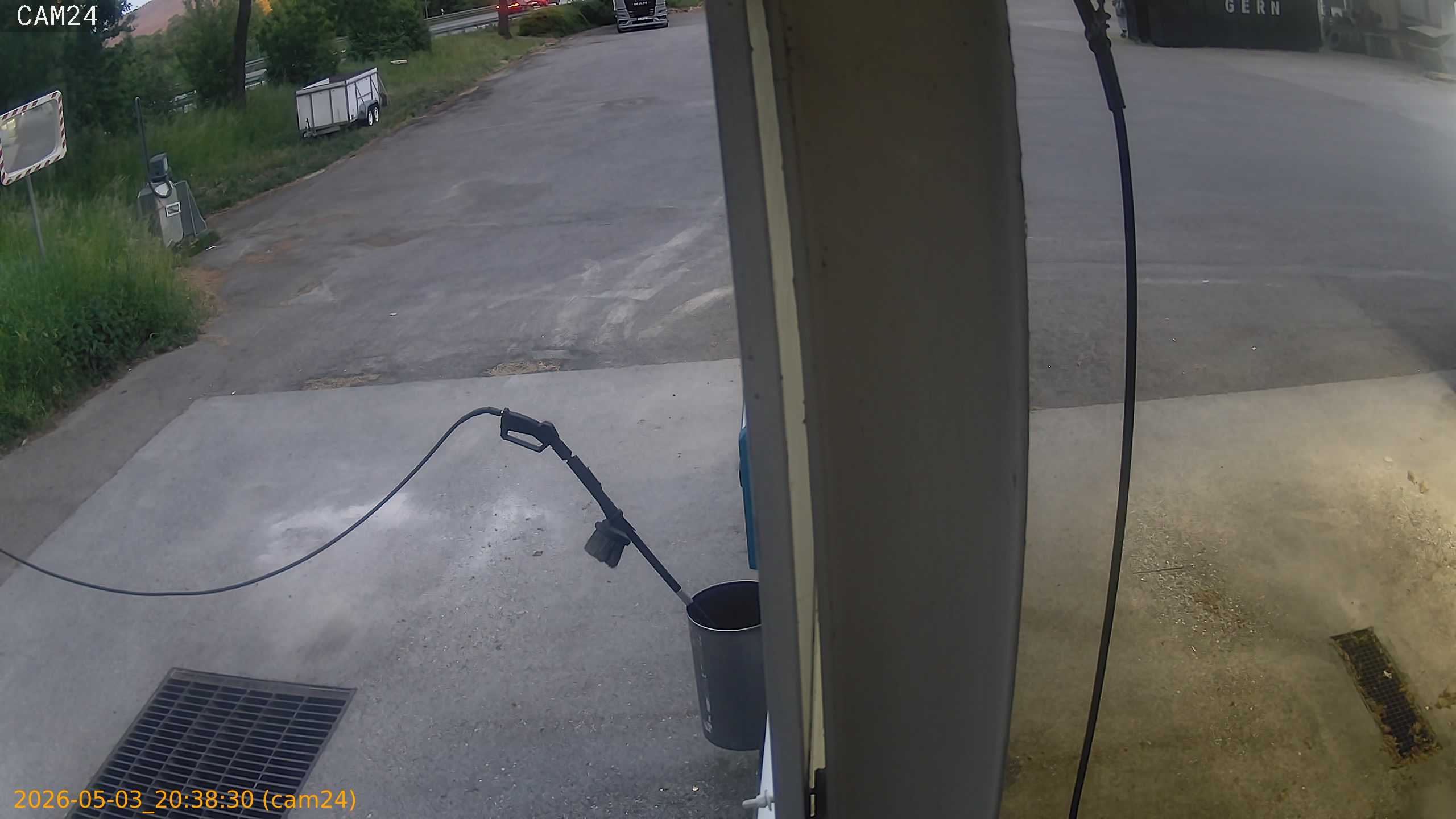 thumbnail_20260503203830