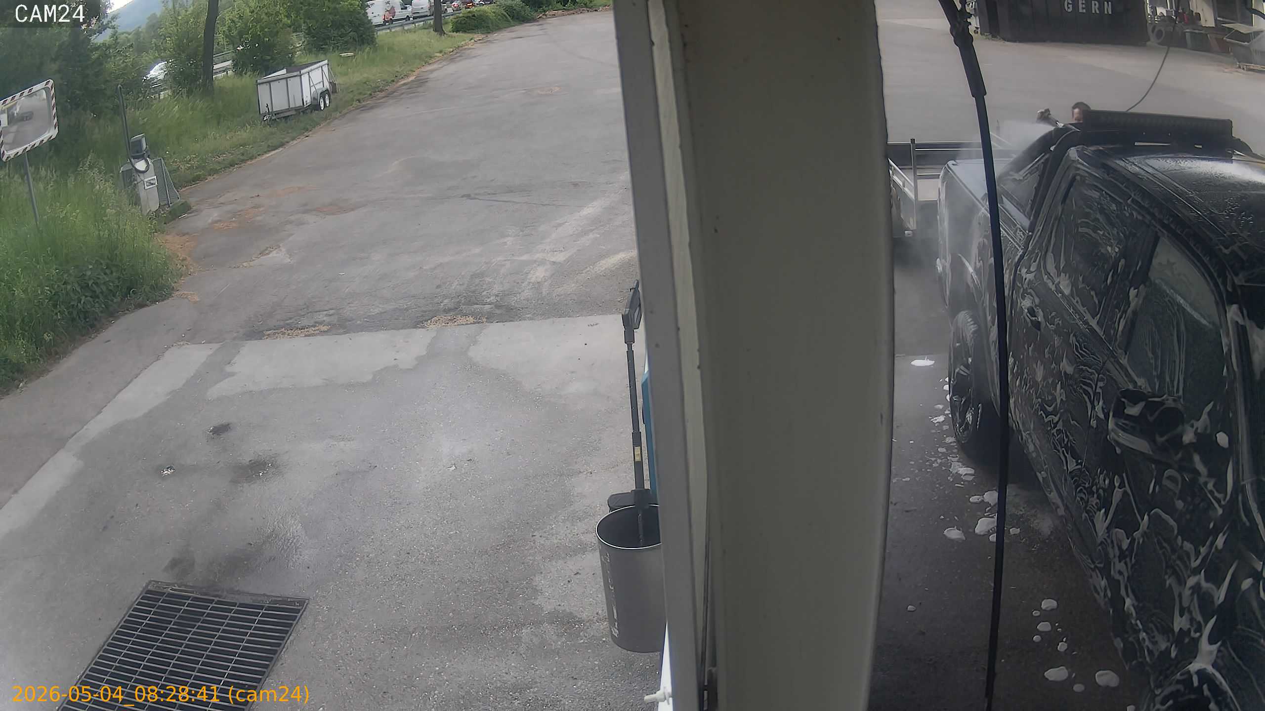 20260504082841