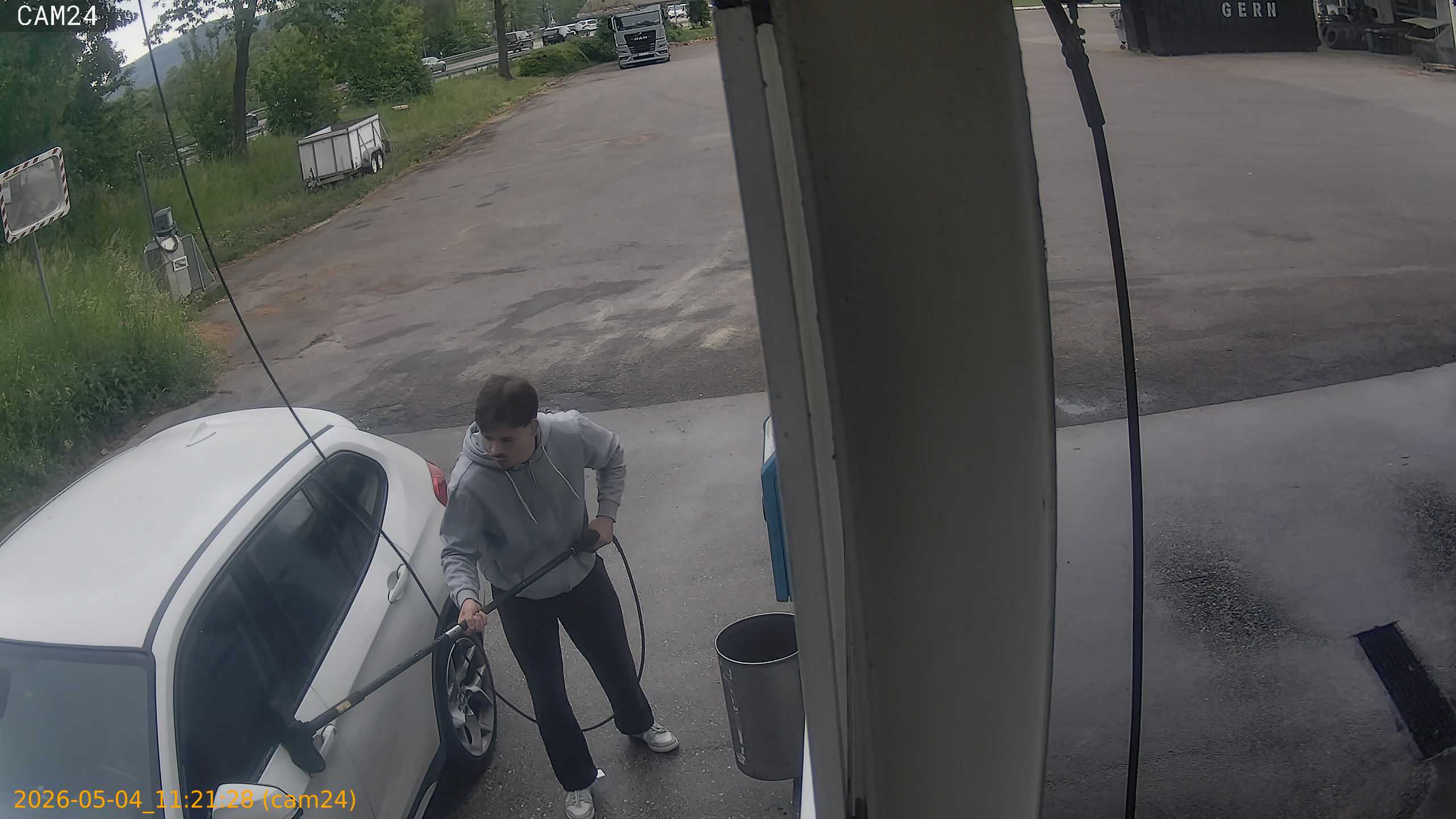 thumbnail_20260504112128