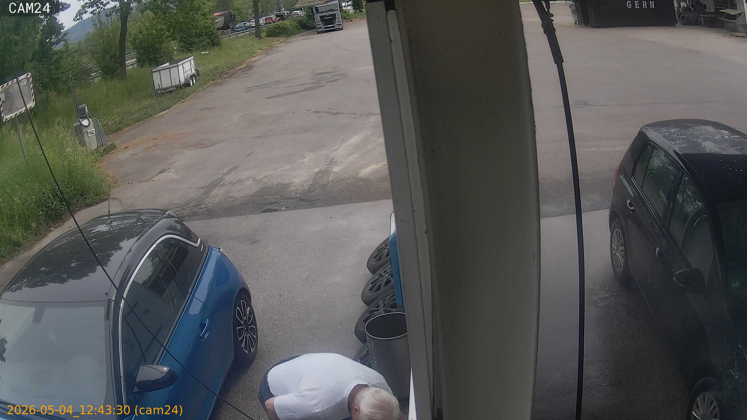 20260504124330