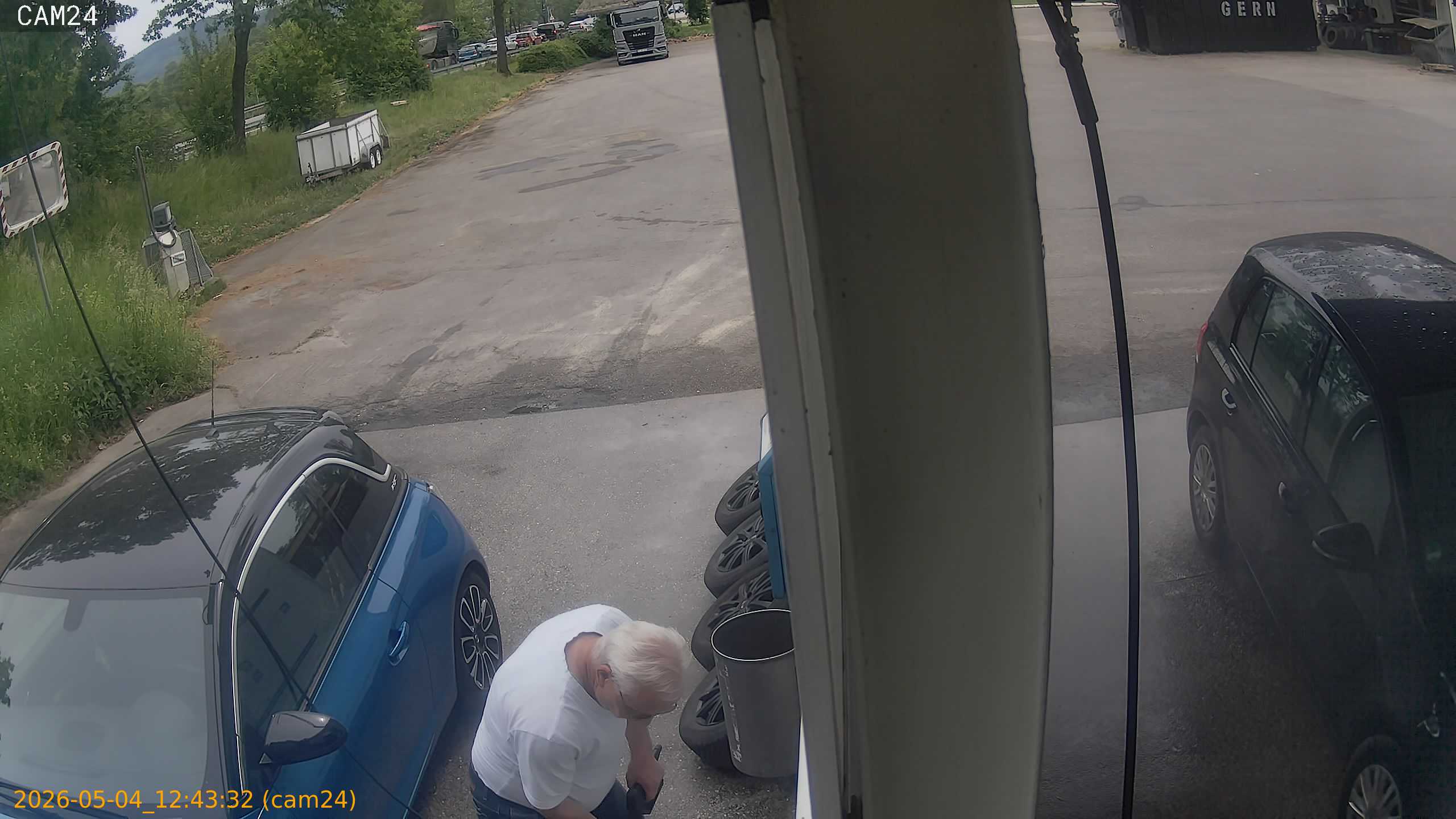 20260504124332