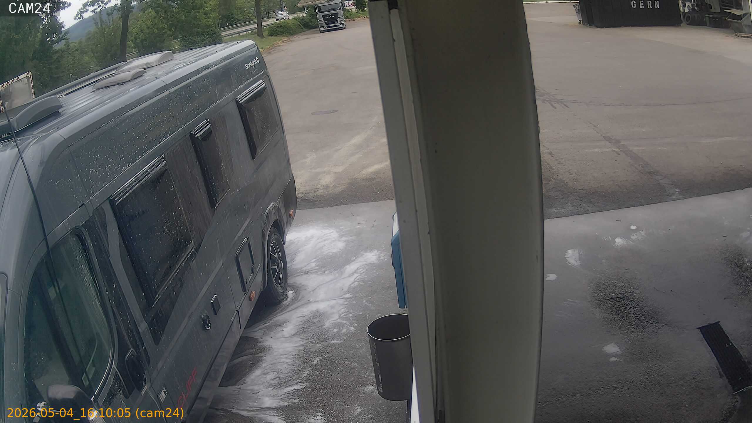 20260504161005