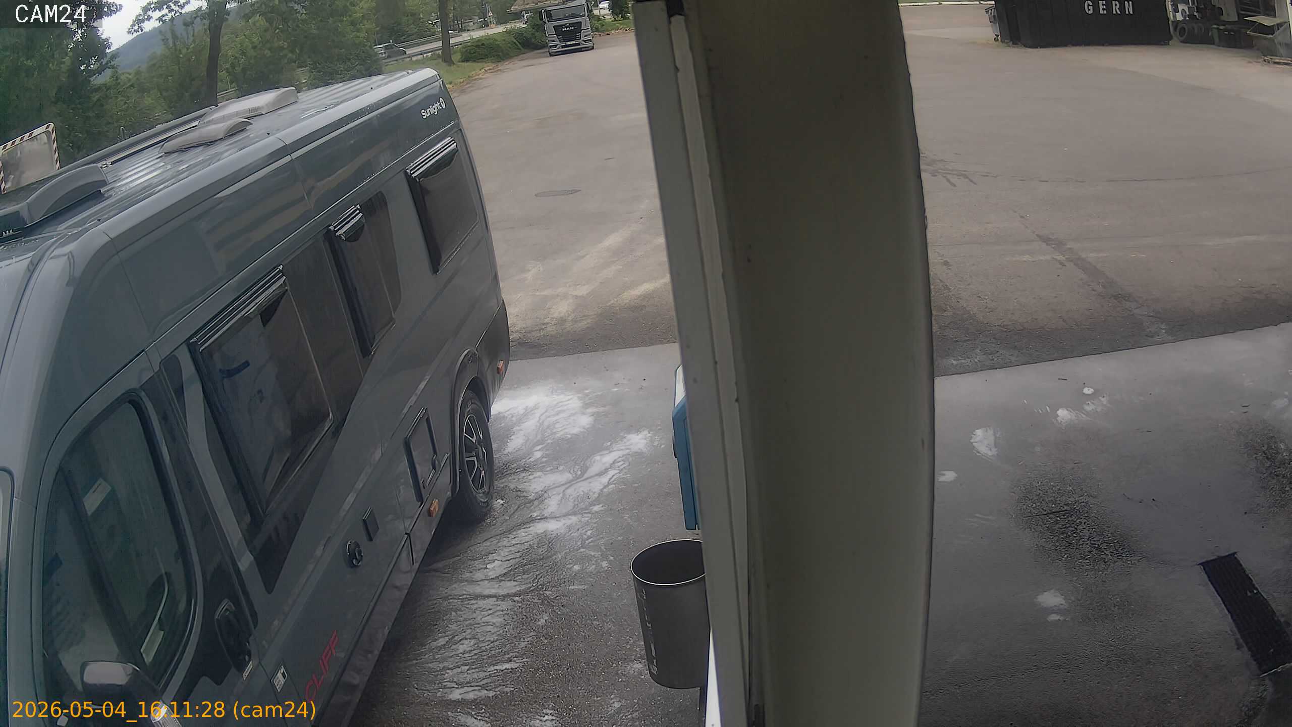 20260504161128