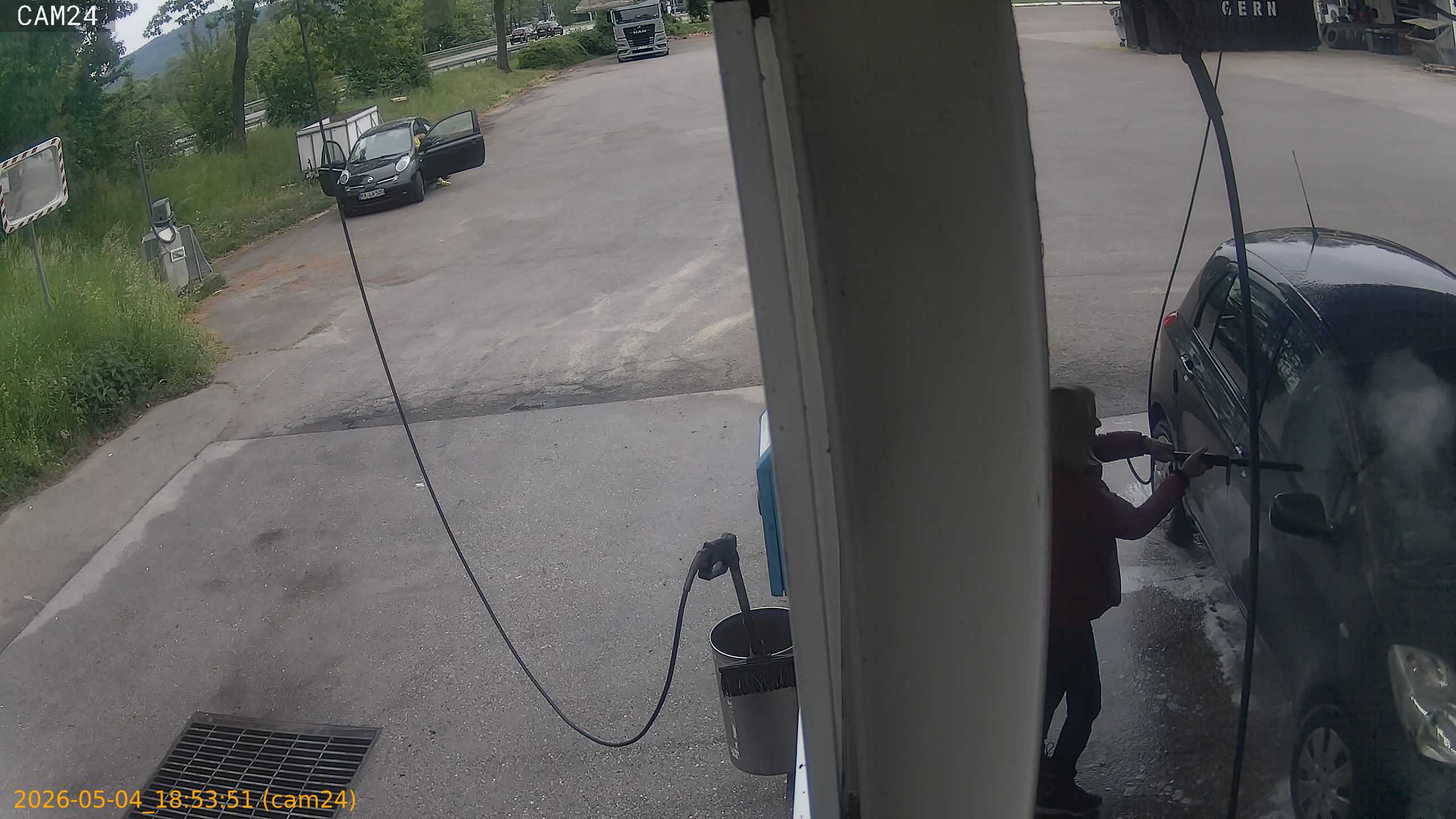 20260504185351