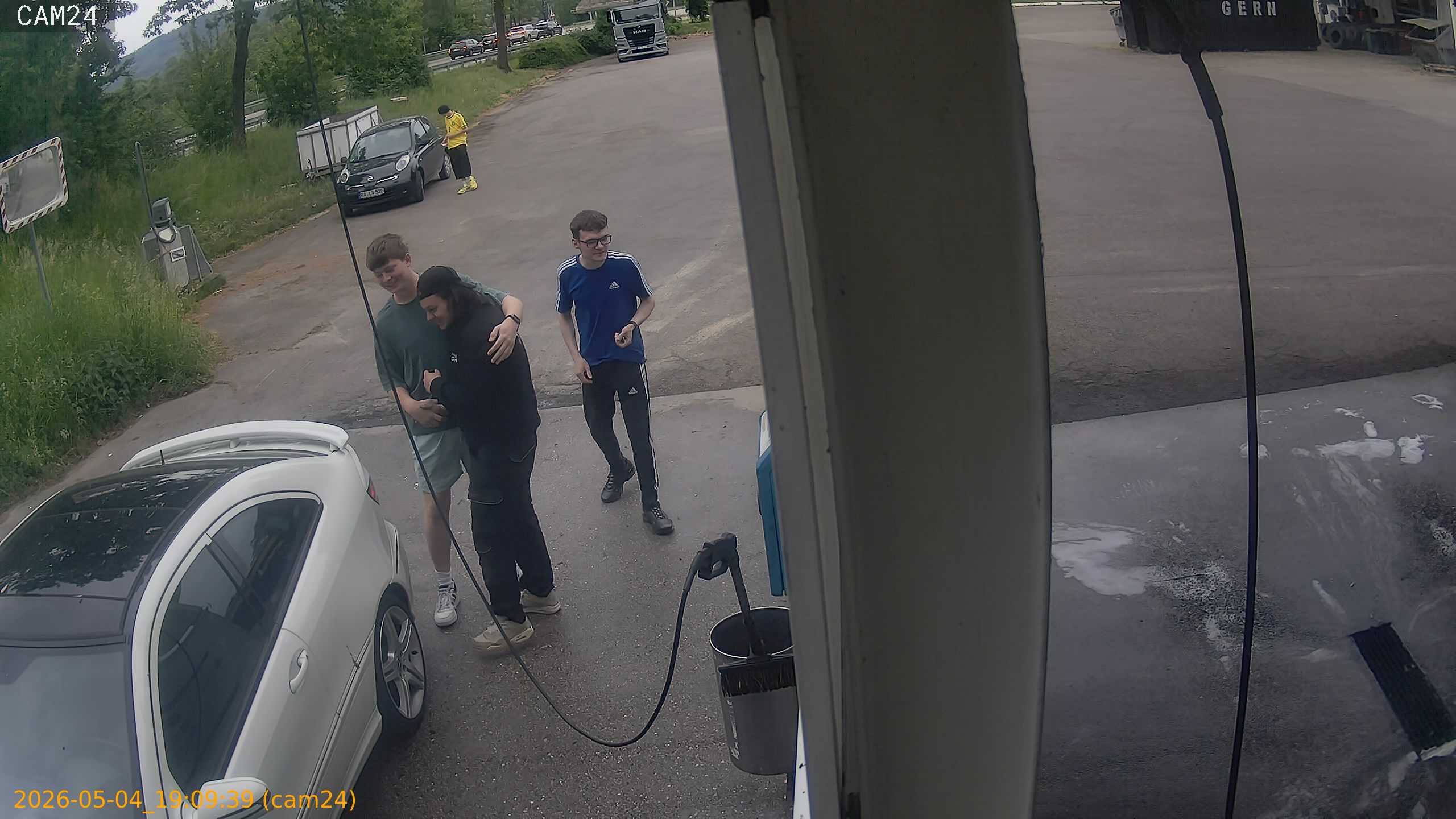 thumbnail_20260504190939