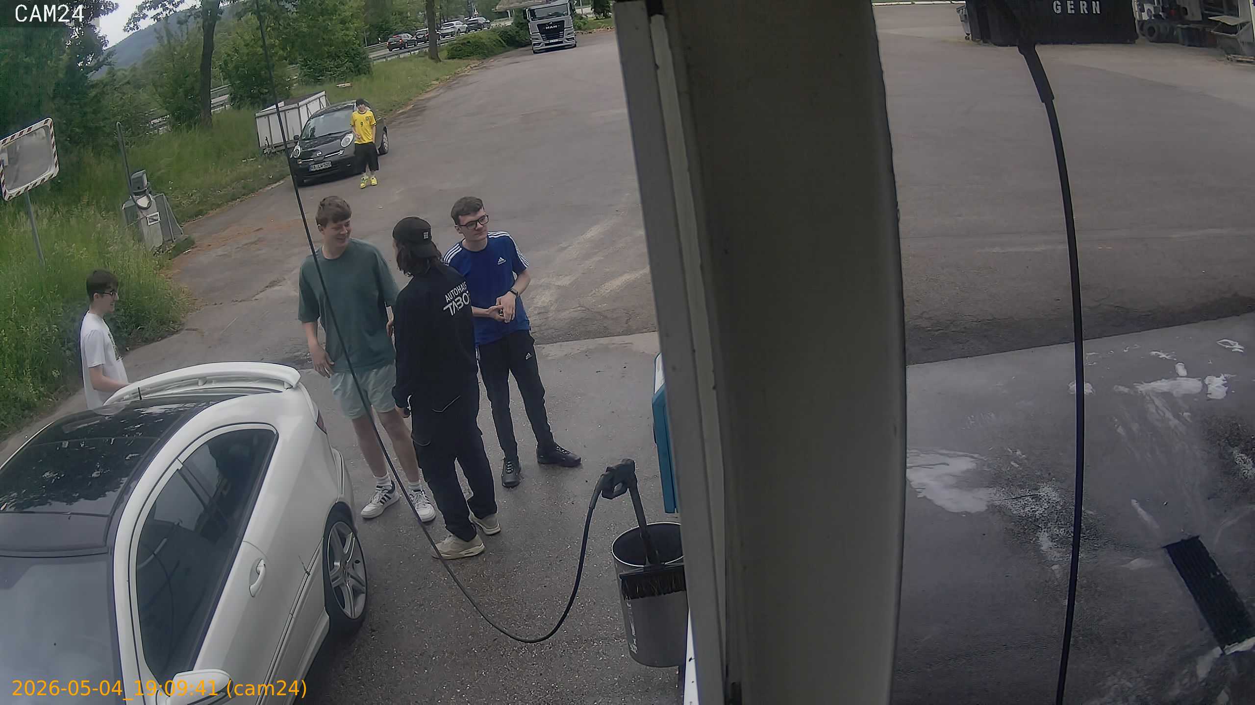 thumbnail_20260504190941