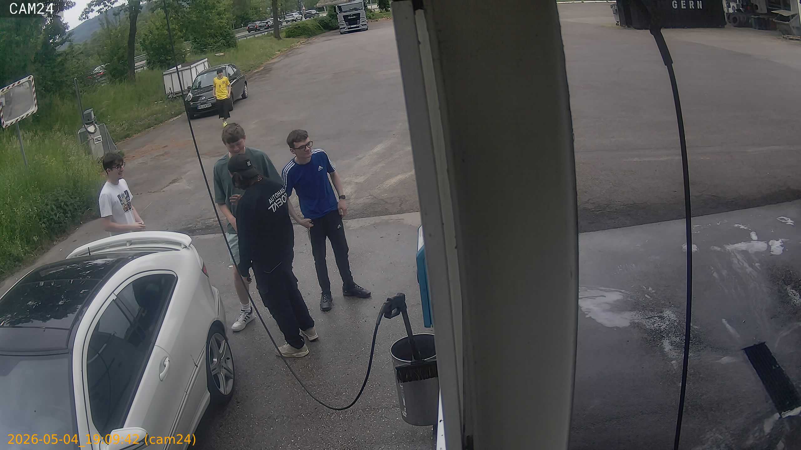 thumbnail_20260504190942