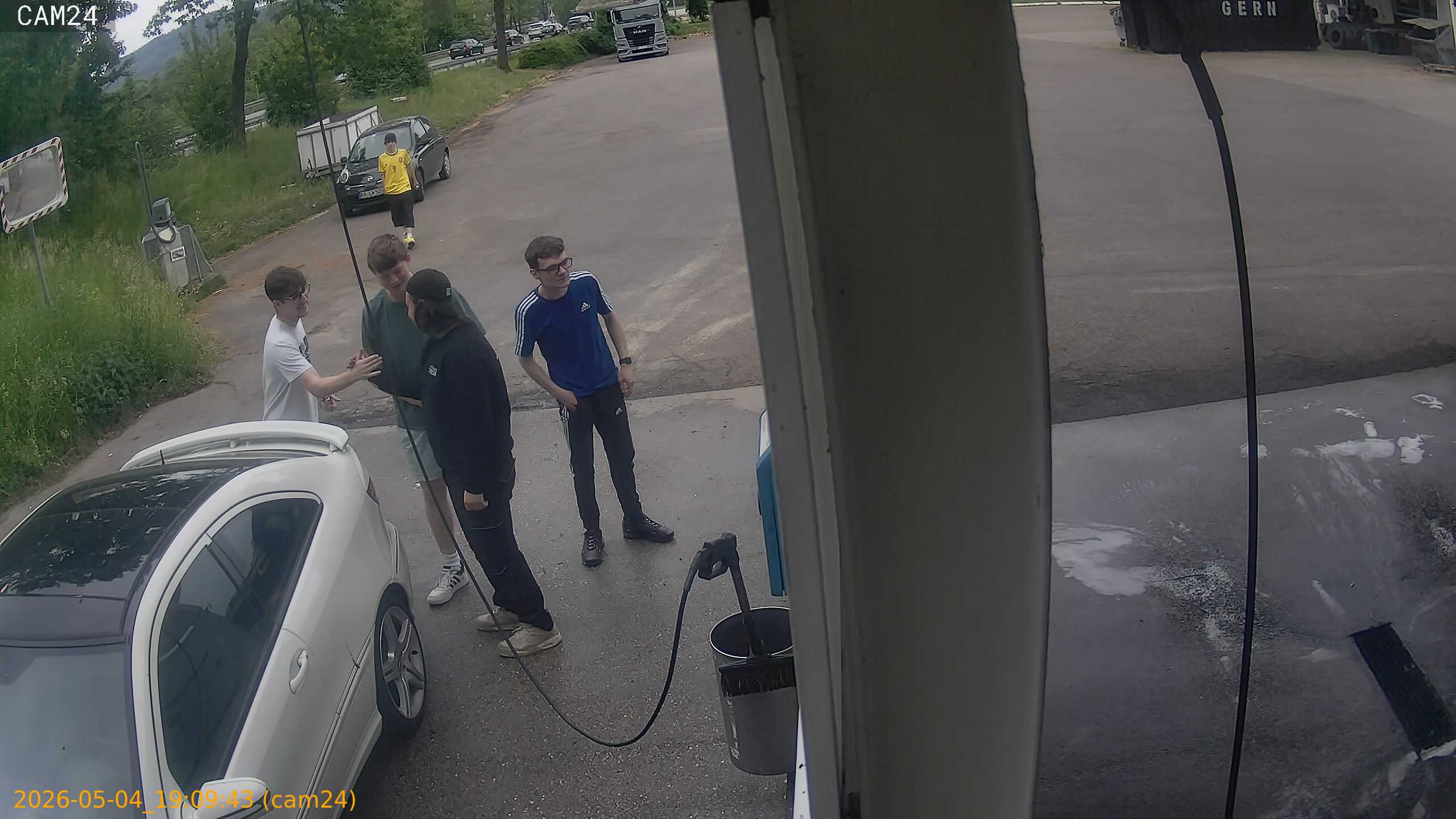 thumbnail_20260504190943