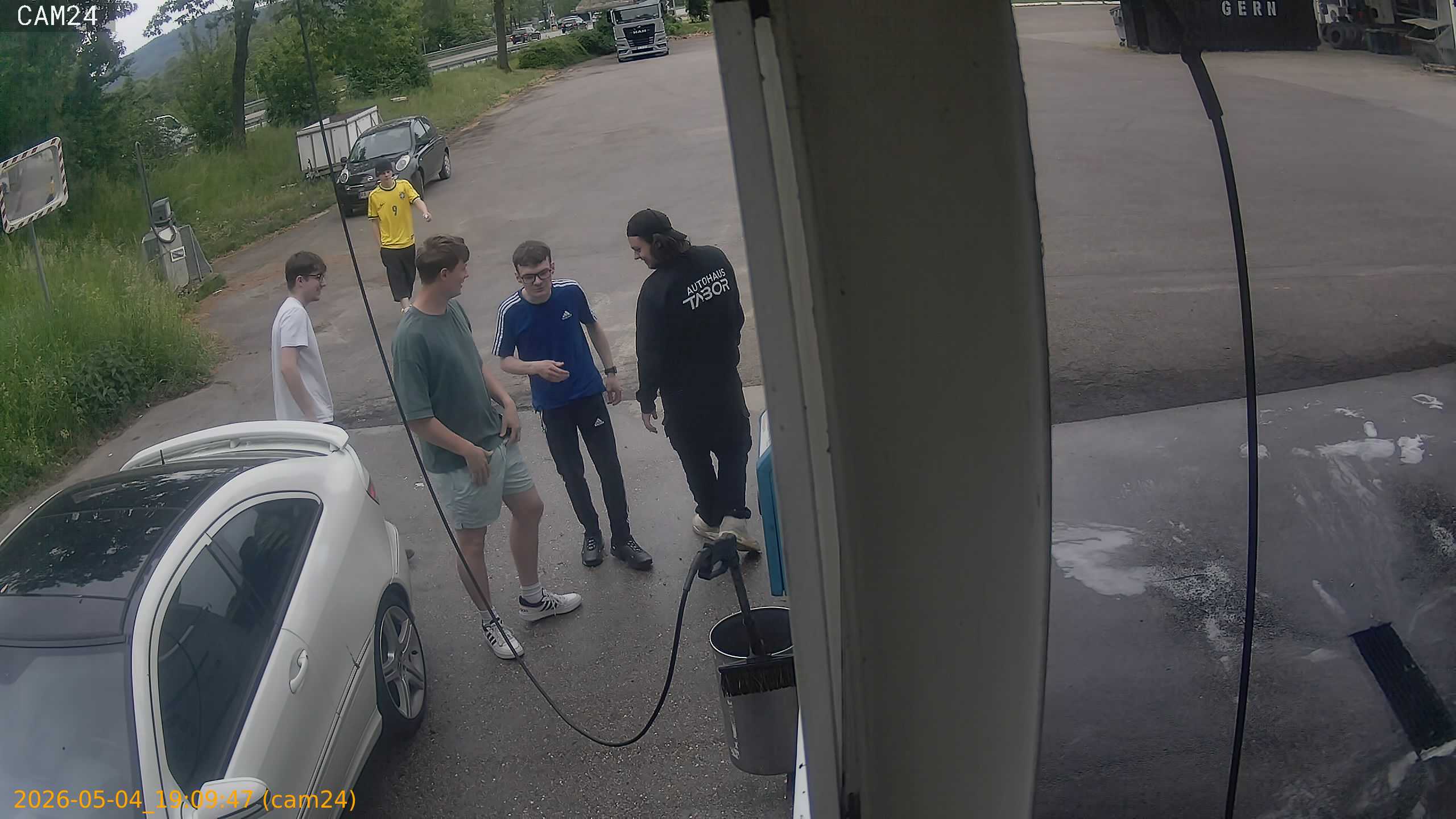 thumbnail_20260504190947