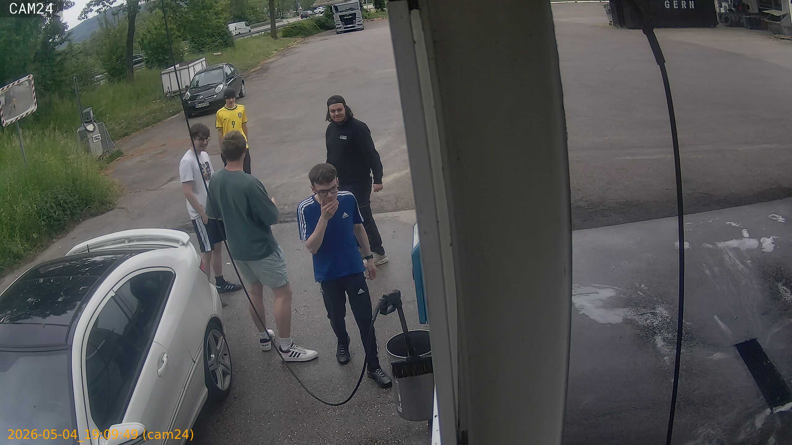 thumbnail_20260504190949