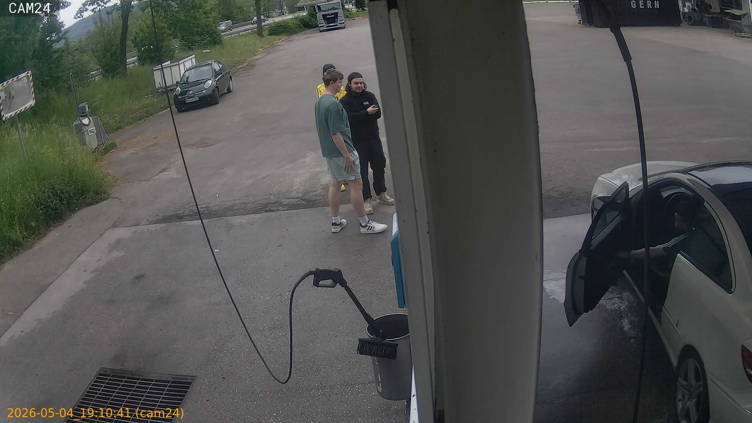 thumbnail_20260504191041