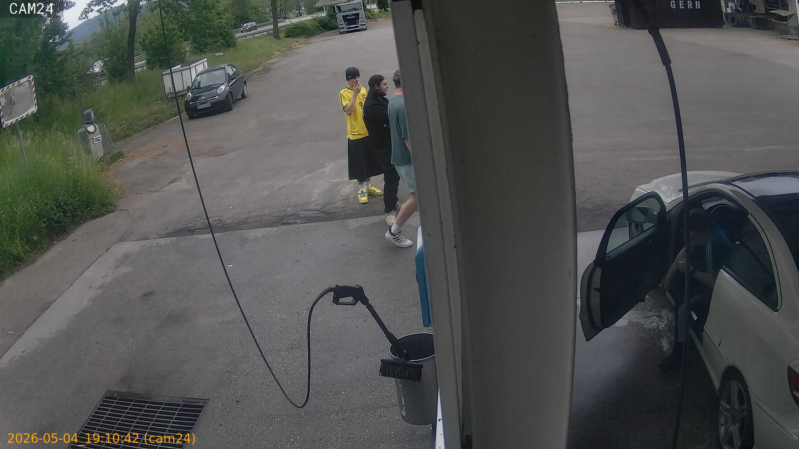 thumbnail_20260504191042
