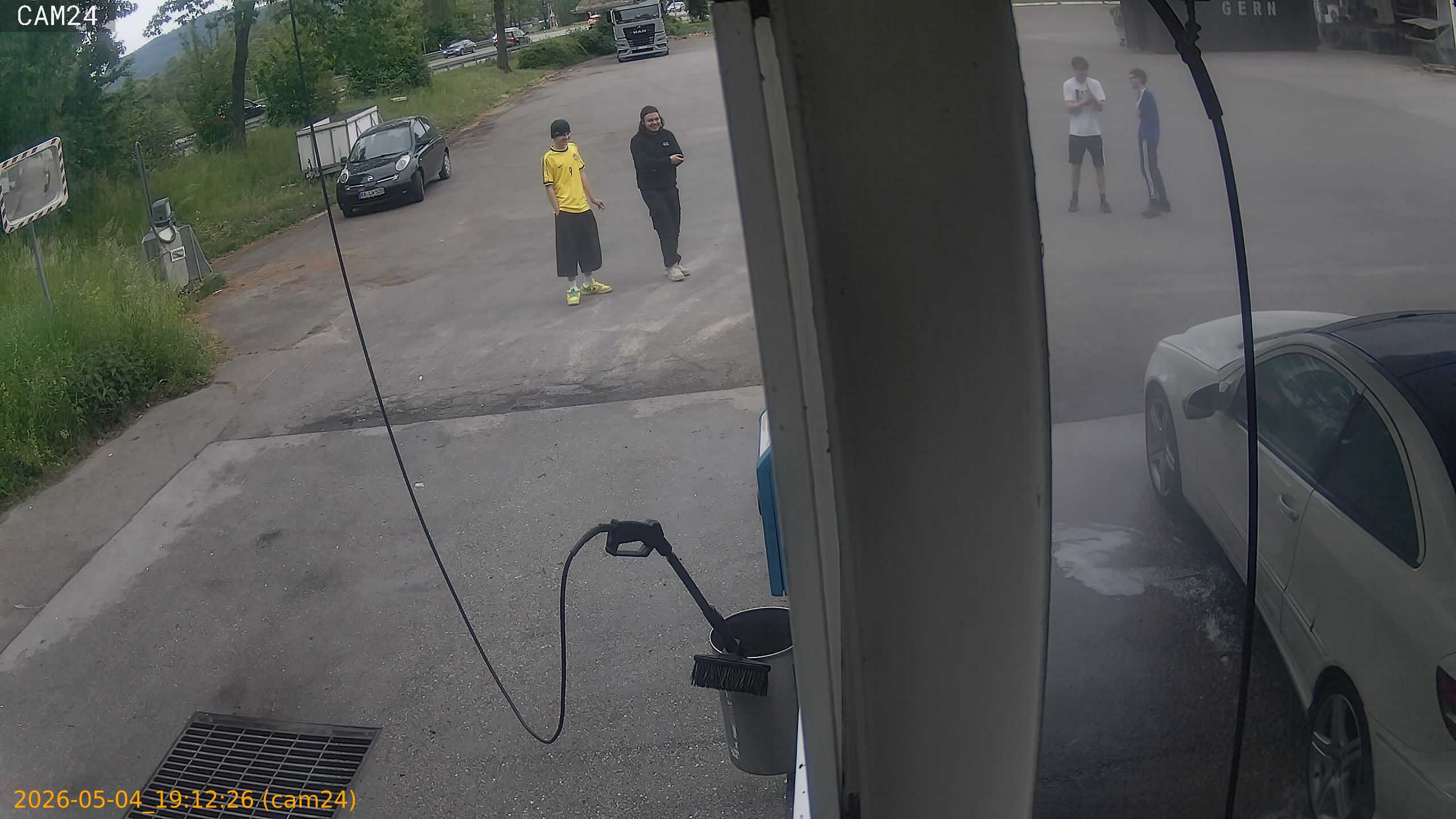 thumbnail_20260504191226