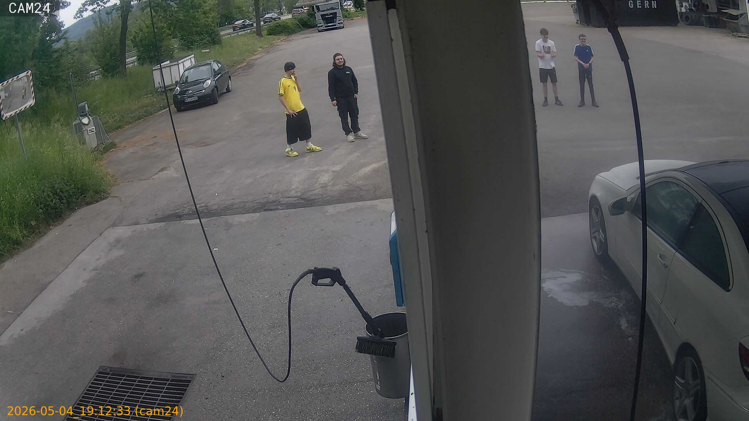 thumbnail_20260504191233