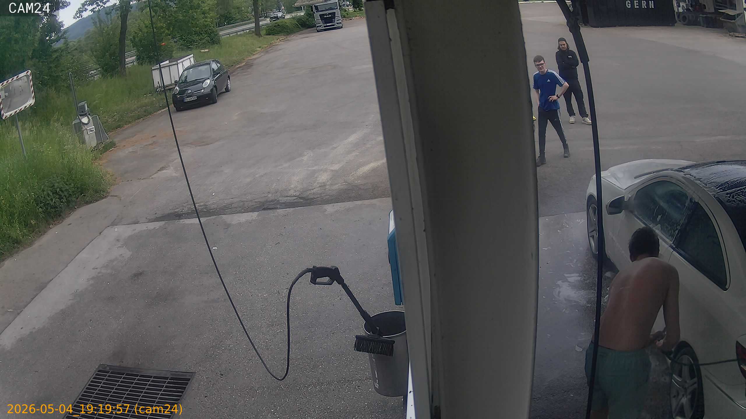 thumbnail_20260504191957