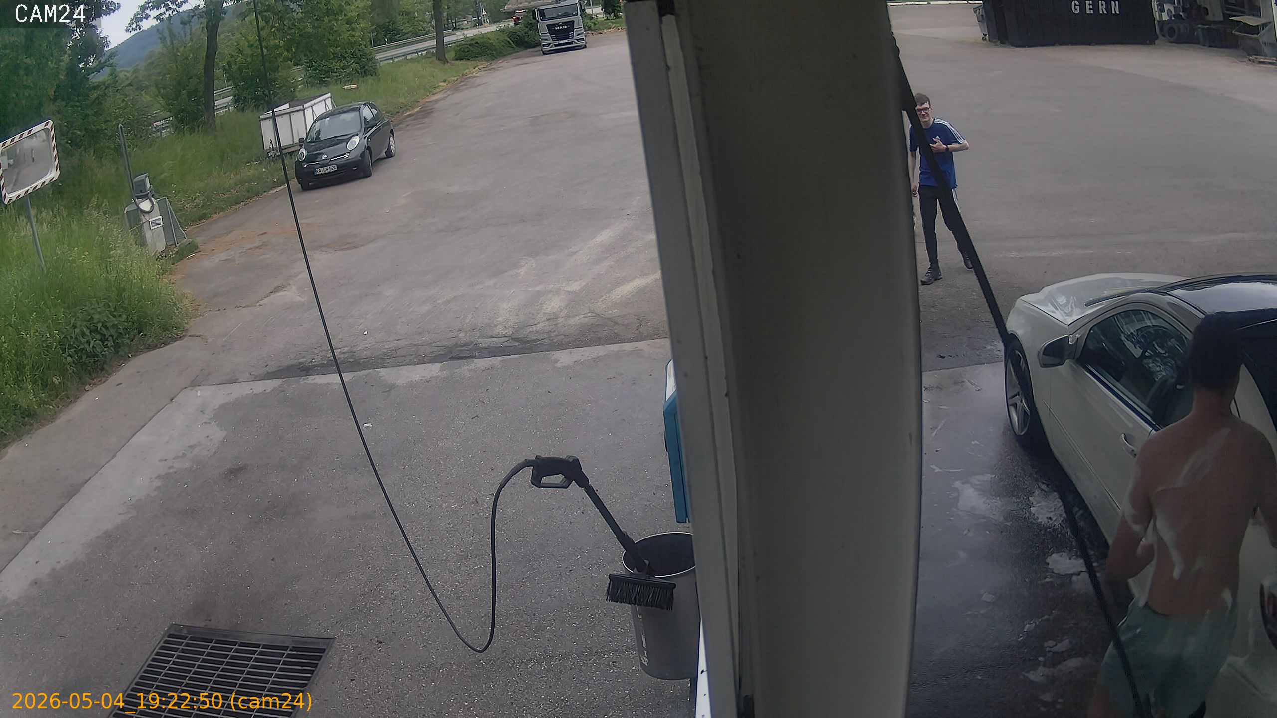 thumbnail_20260504192250