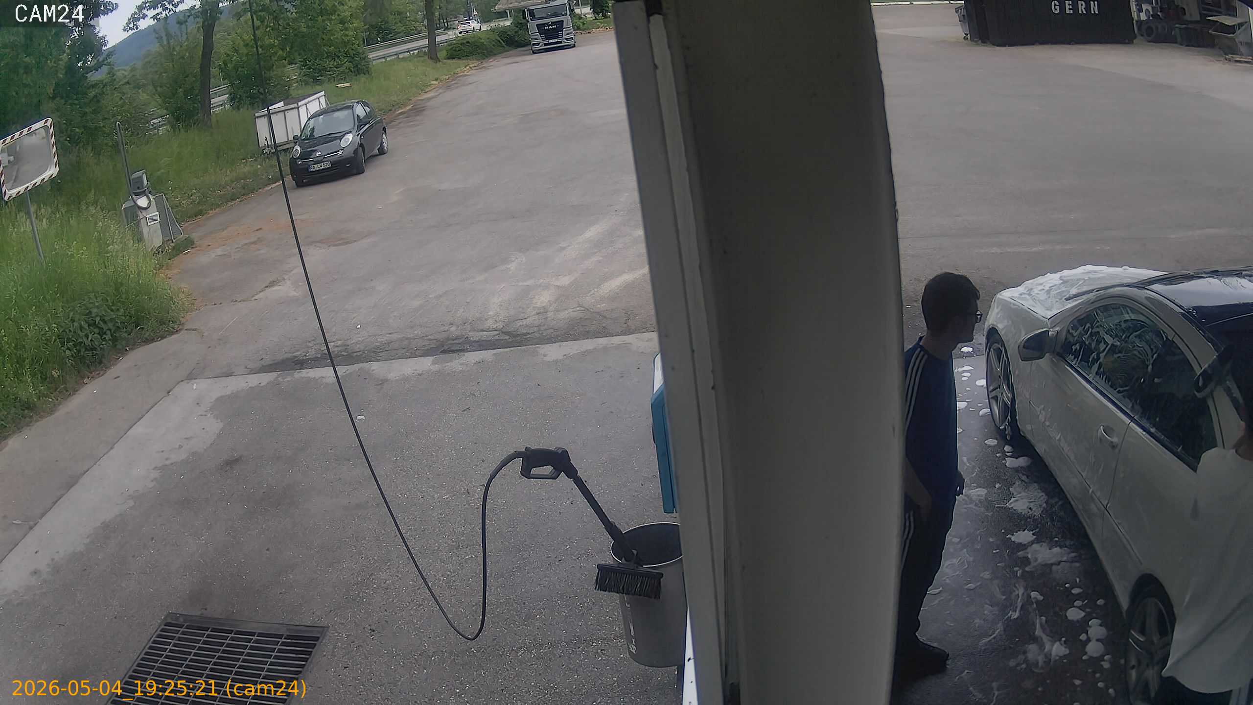 thumbnail_20260504192521