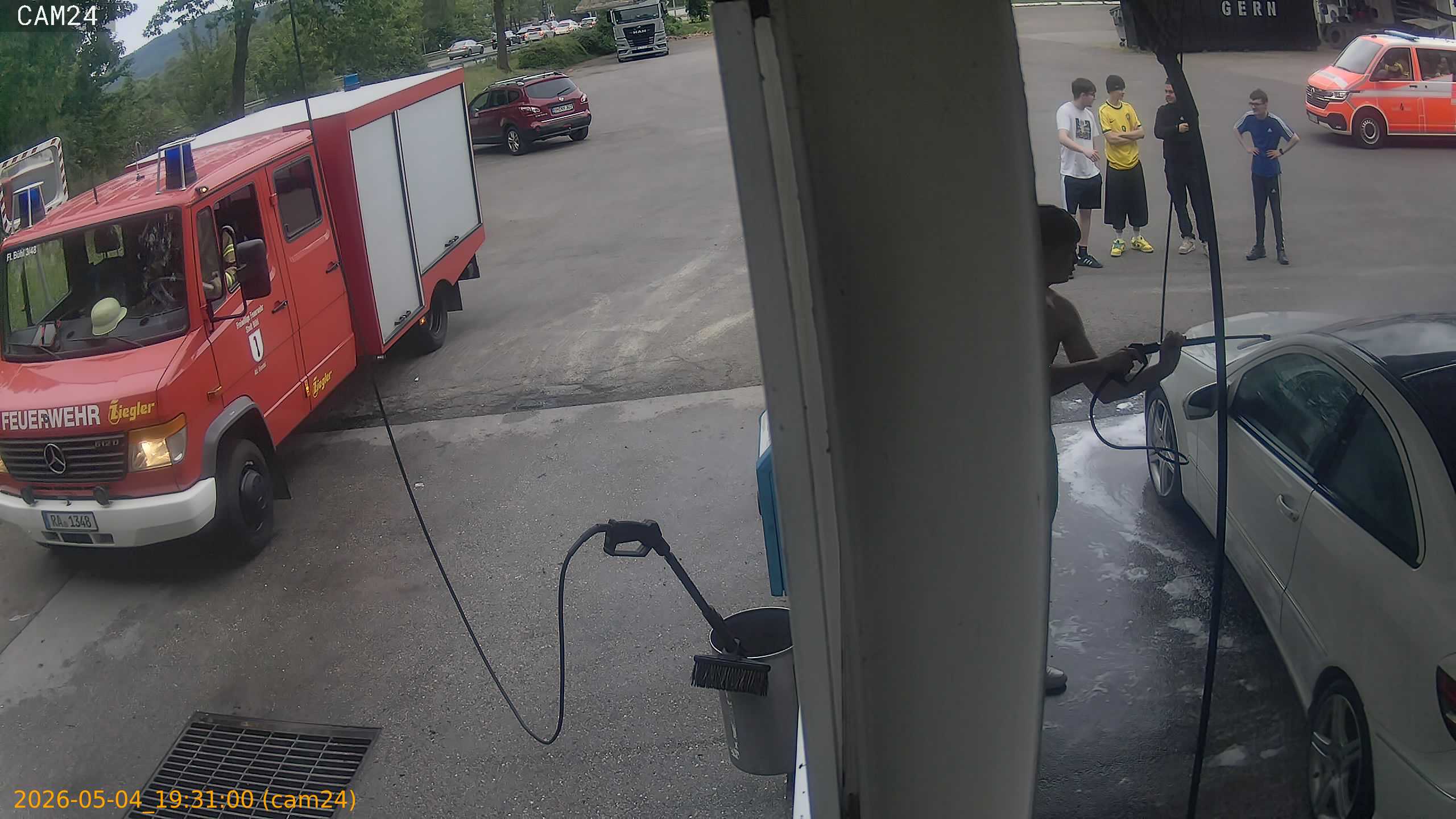 thumbnail_20260504193100