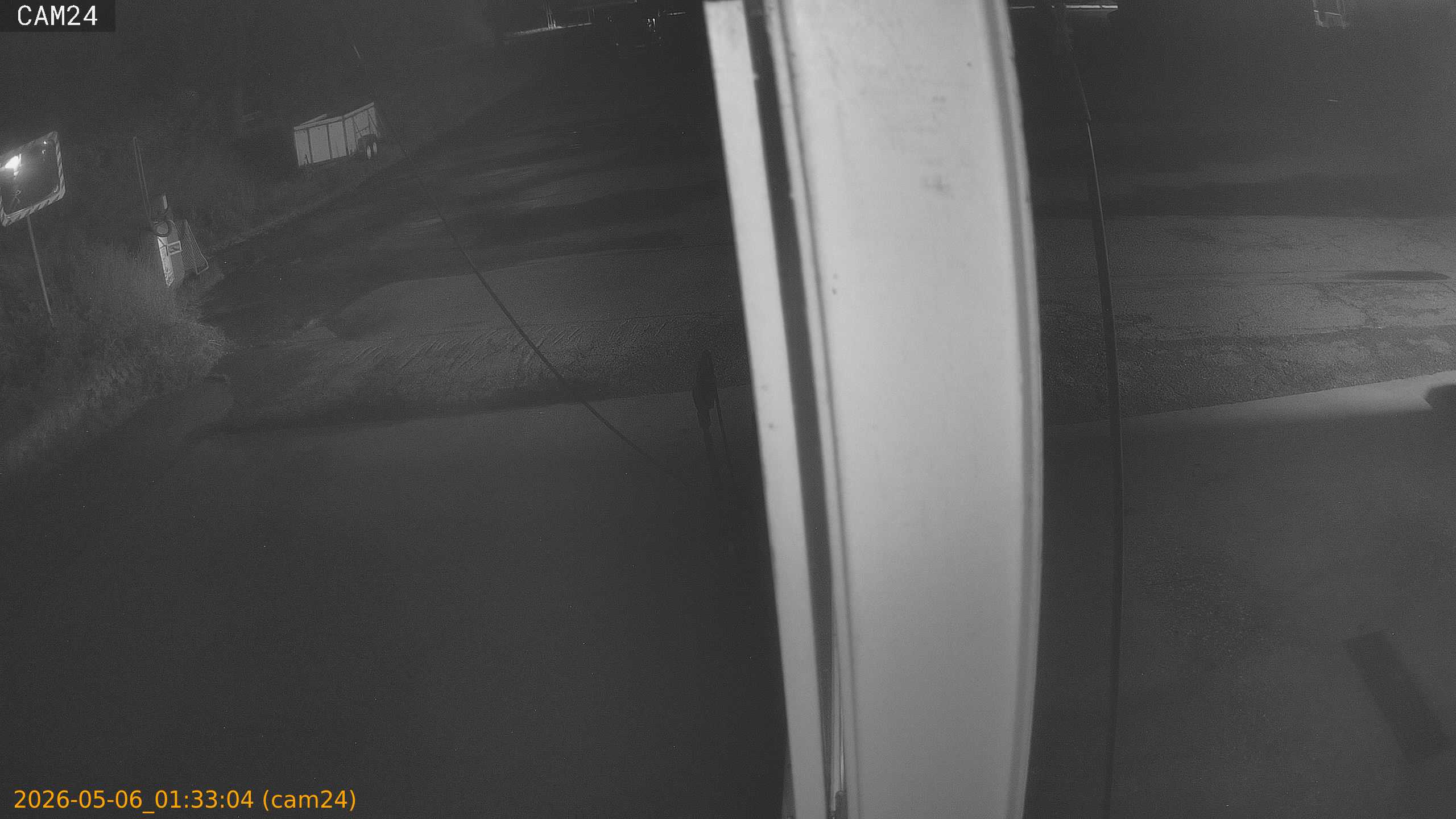 20260506013304