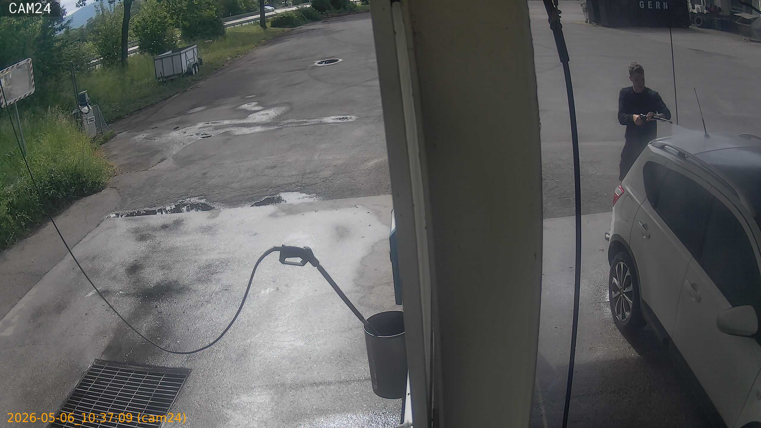 20260506103709